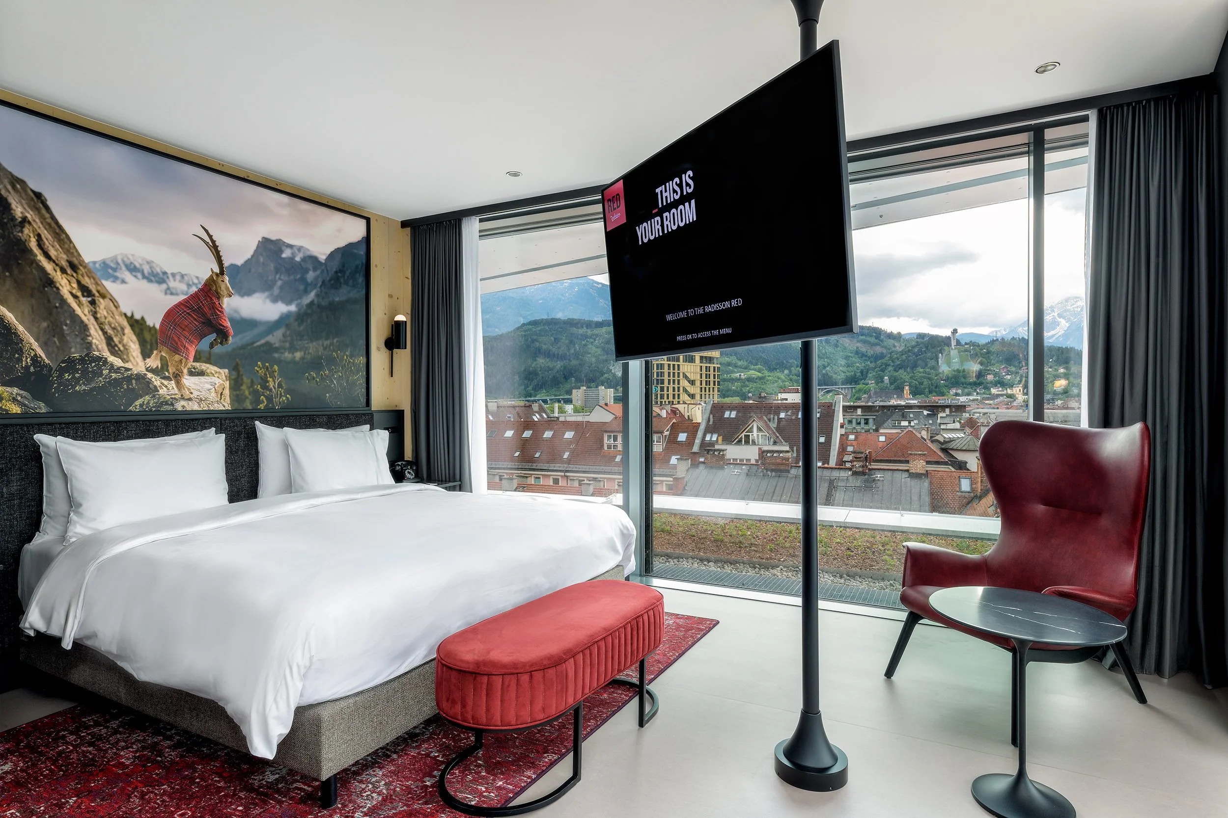 Professsionelle Hotelfotografie-Hotelfotograf-Schubert Photography-Radisson Red Innsbruck.jpg