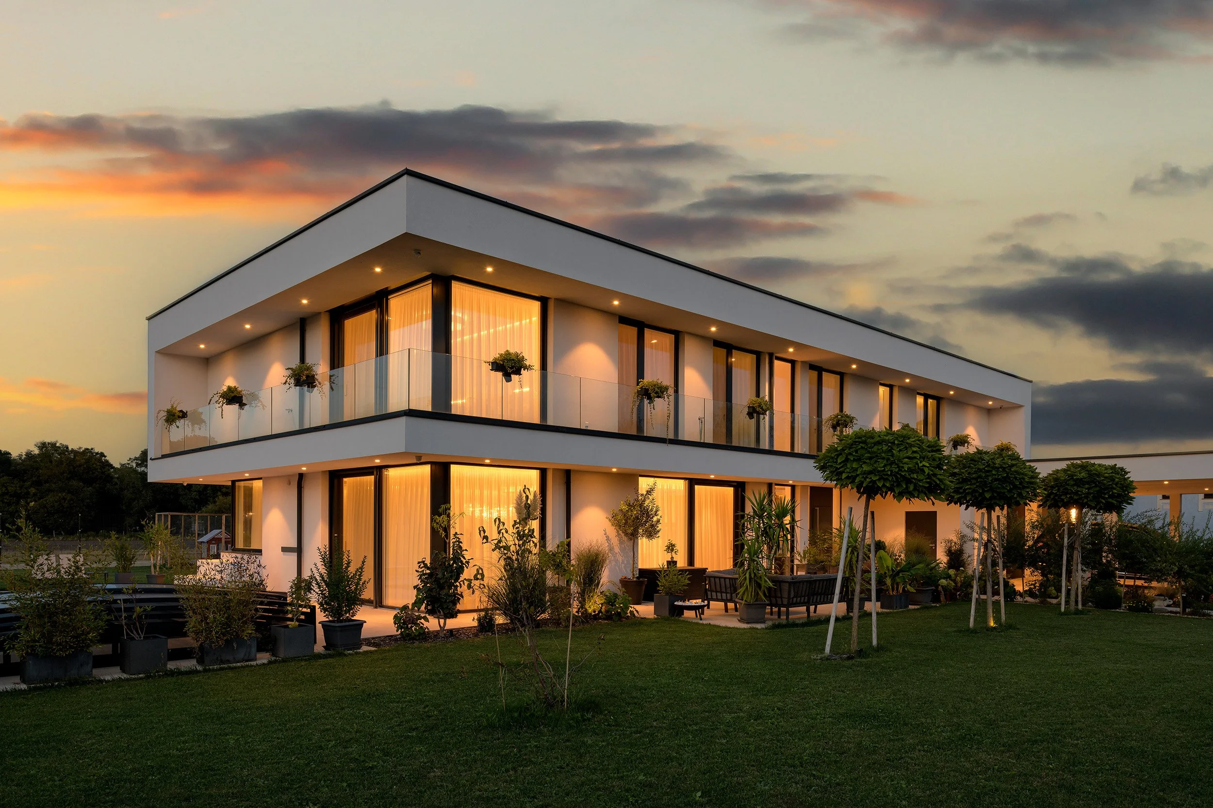 Architekturfotografie-Dämmerungsaufnahme-Architekturfotograf Schubert.jpg
