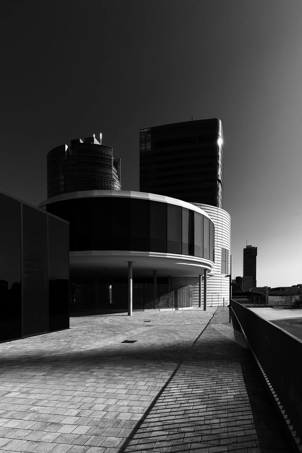 Architekturfotografie schwarz weiß-Schwarz Weiß Fotografie von Architektur-Schwarz Weiß Fotograf