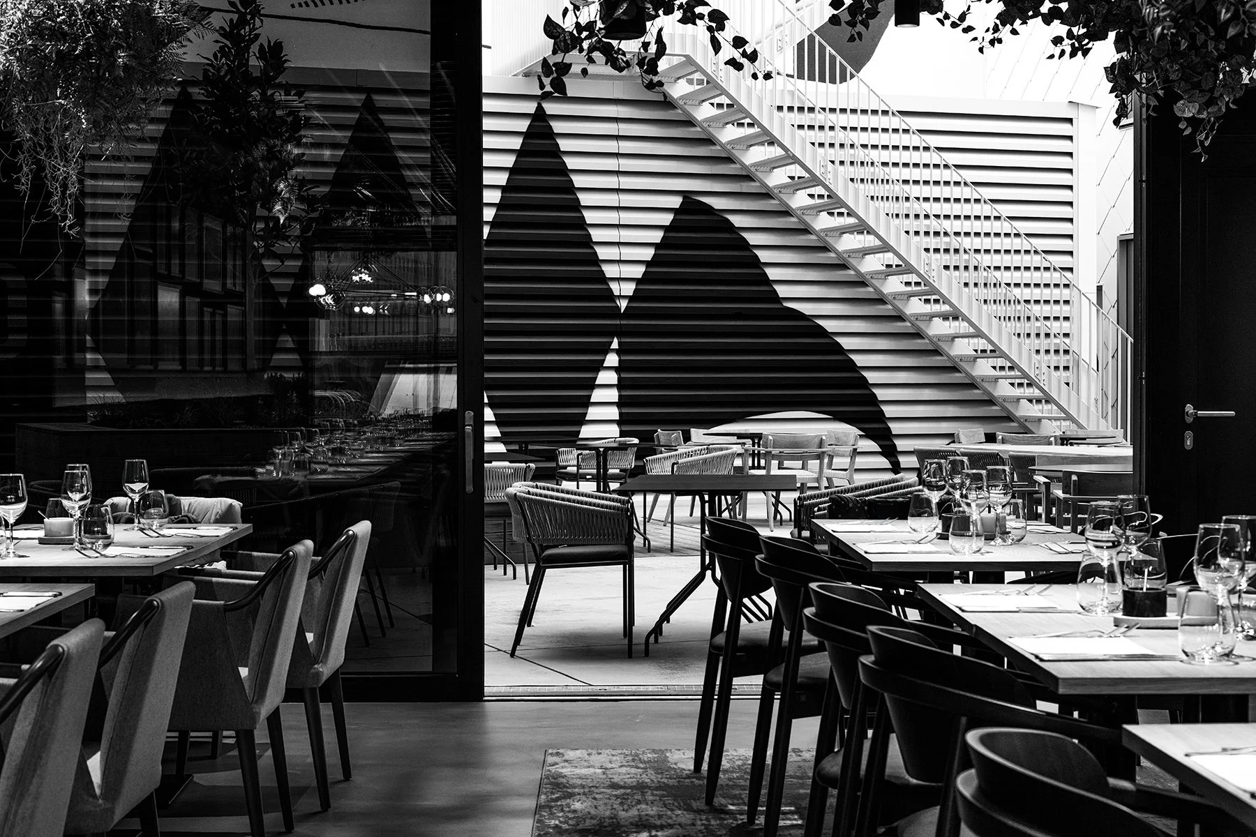 Schwarz Weiß Fotografie Architektur-Architekturfotograf Schwarz Weiß-Bilder Schwarz Weiss Architektur