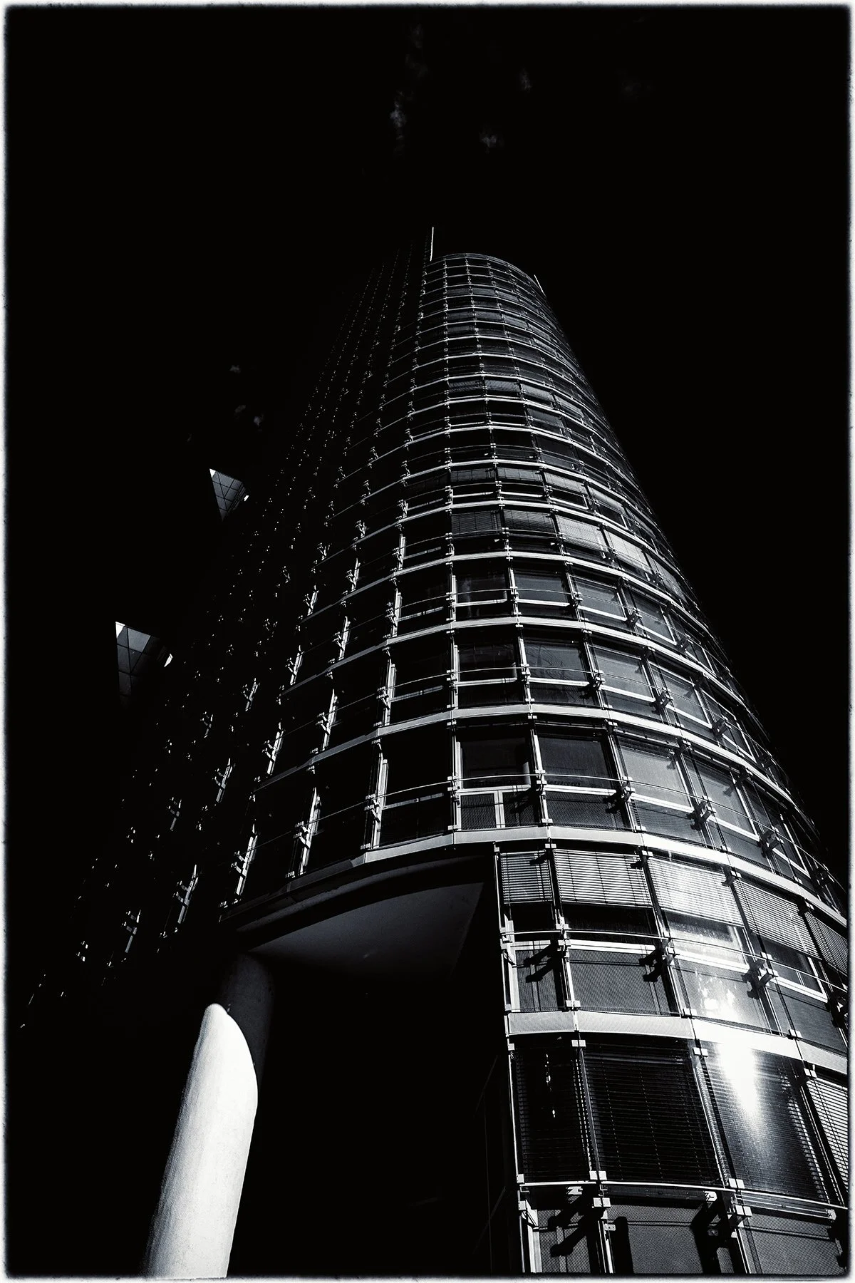 Architekturfotograf für schwarz weiß Bilder-Schwarz Weiss Fotograf-Architektur in schwarz weiss