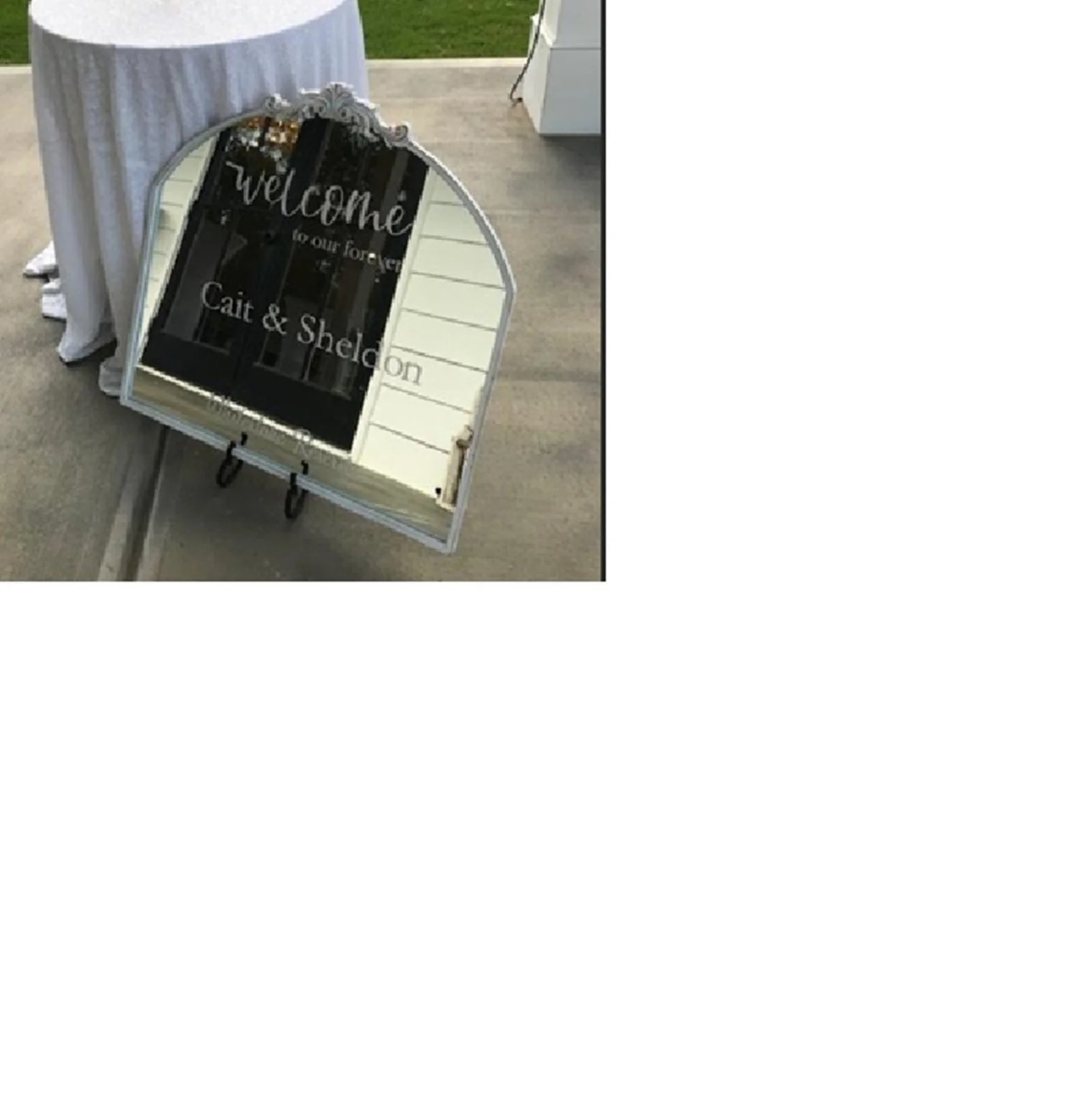 White Welcome Sign.jpg