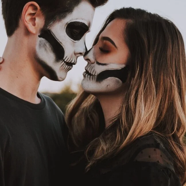 Halloween Couples Shoot :: Arkansas Wedding Photographer