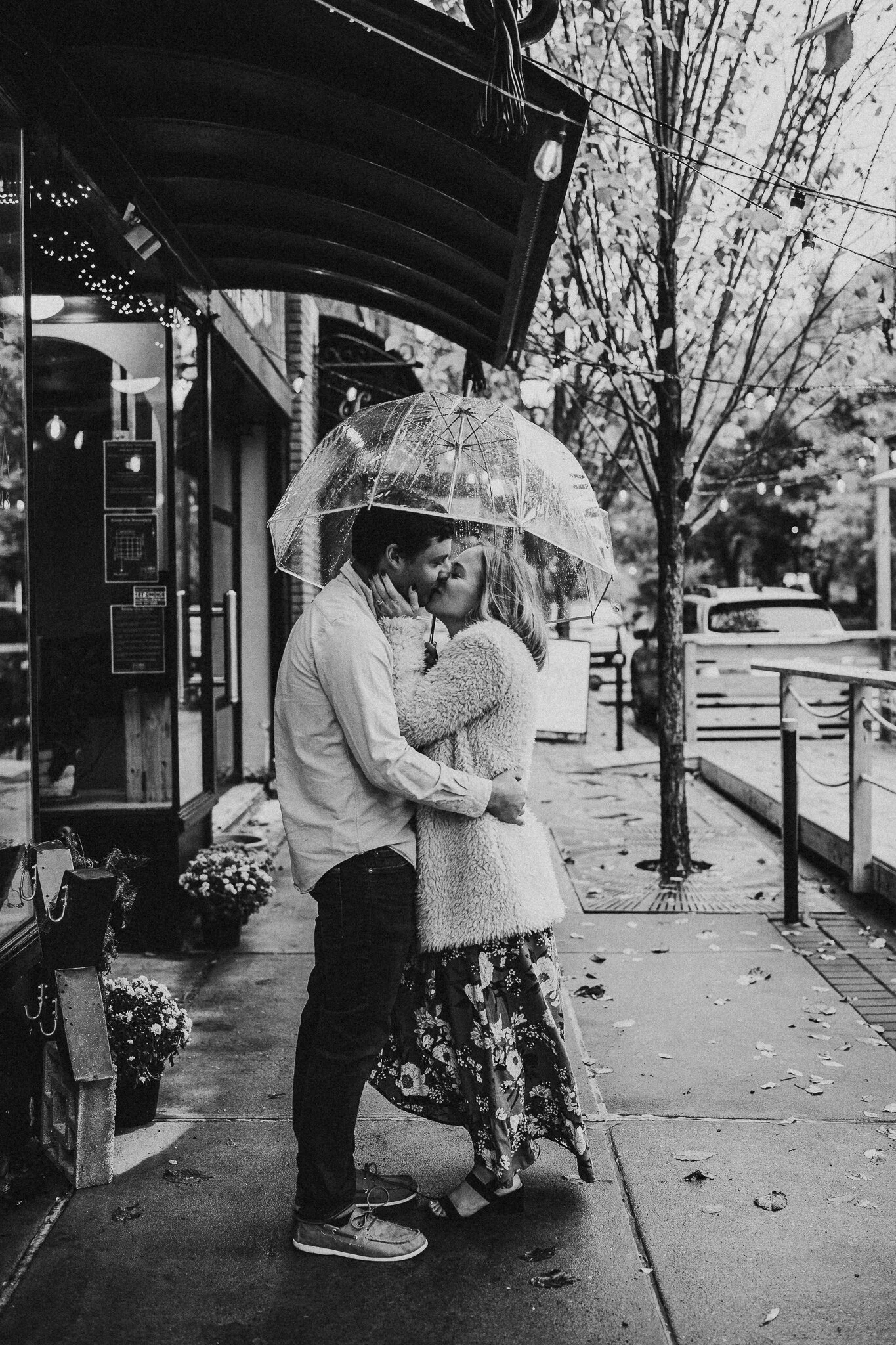 downtown Fayetteville engagement photos