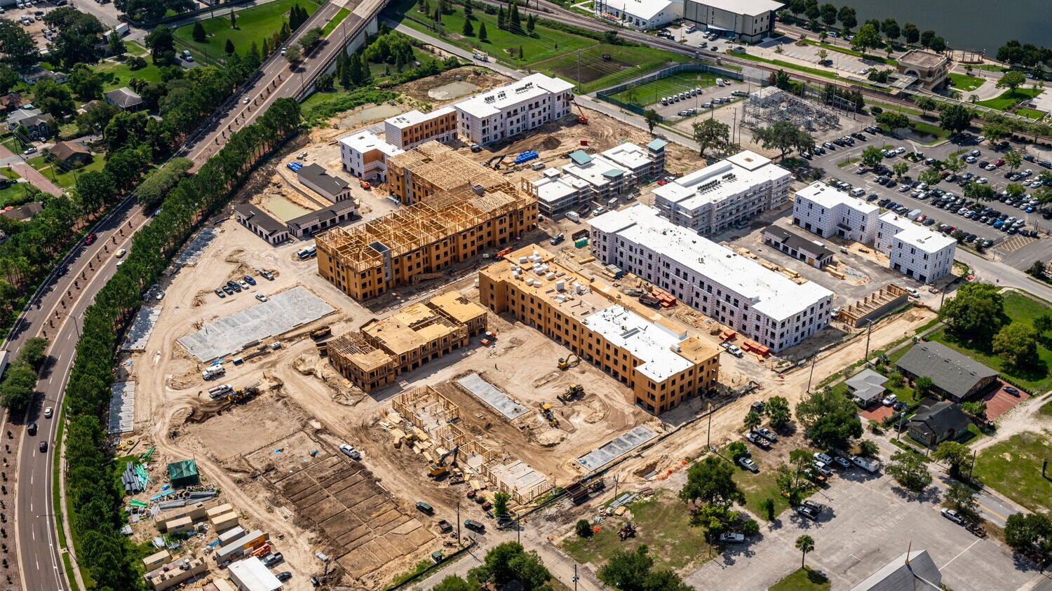 mirrorton Lakeland 3