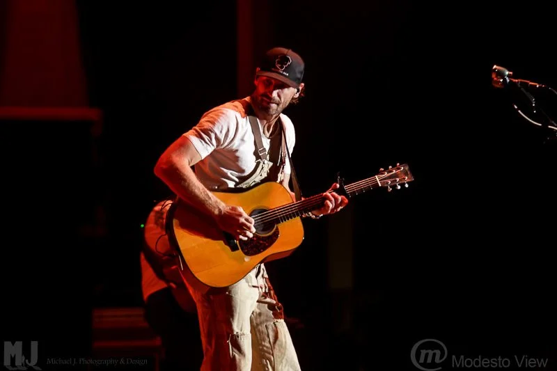 Chase Rice &amp; Drake White