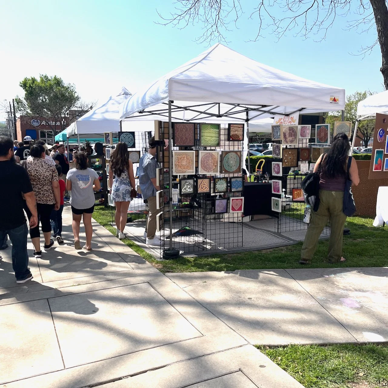 Art Squared Market  - March 2023