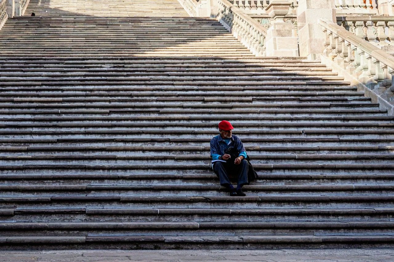 a rest /  늦은 오후 한 점.   Guanajuato, Mexico  2019