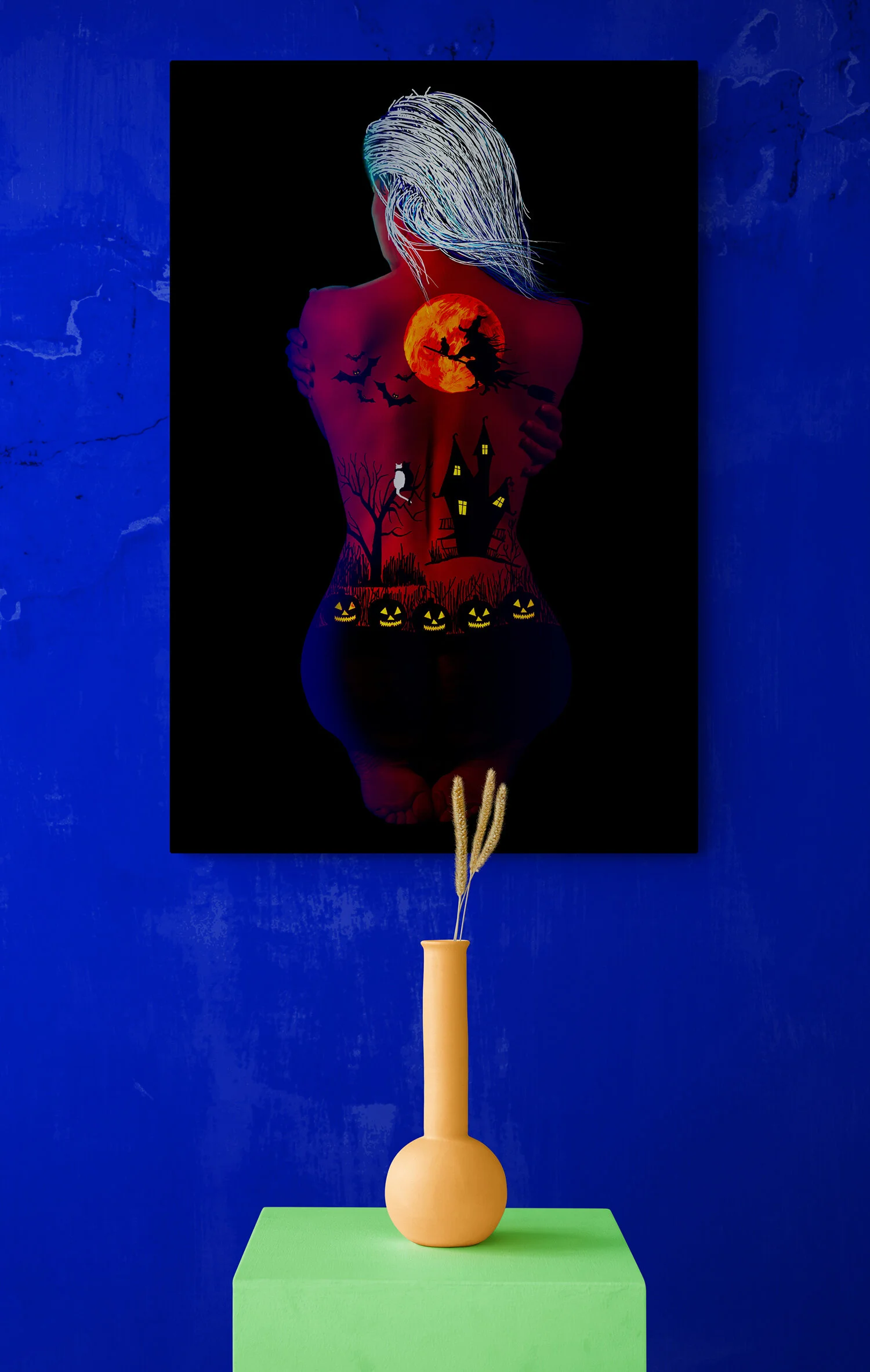 Tall_ceramic_vase_on_stone_plinth_Halloween_2021_SM.jpg