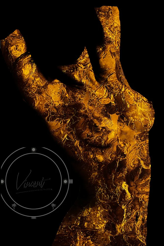 VincentZ_2025_Orlando_BodyArt_Sculpture_Gold_V3_SM.jpg