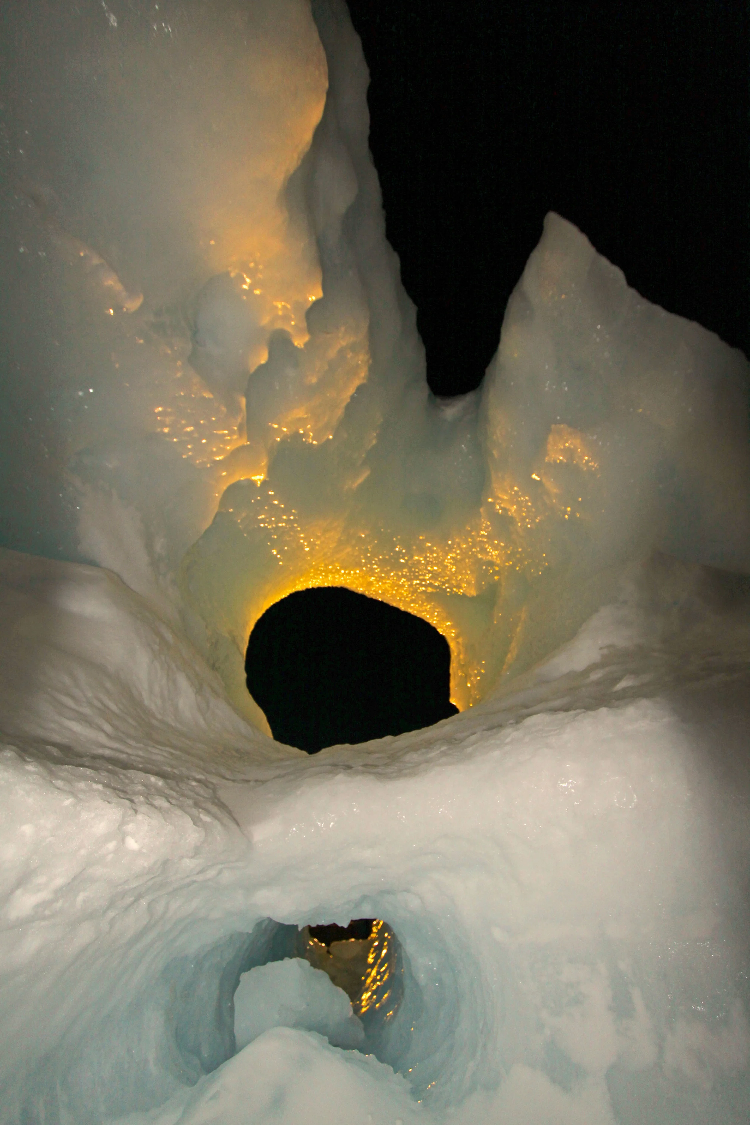 RS8102 - Evening light on jade iceberg - Kerry Steinberner.jpg