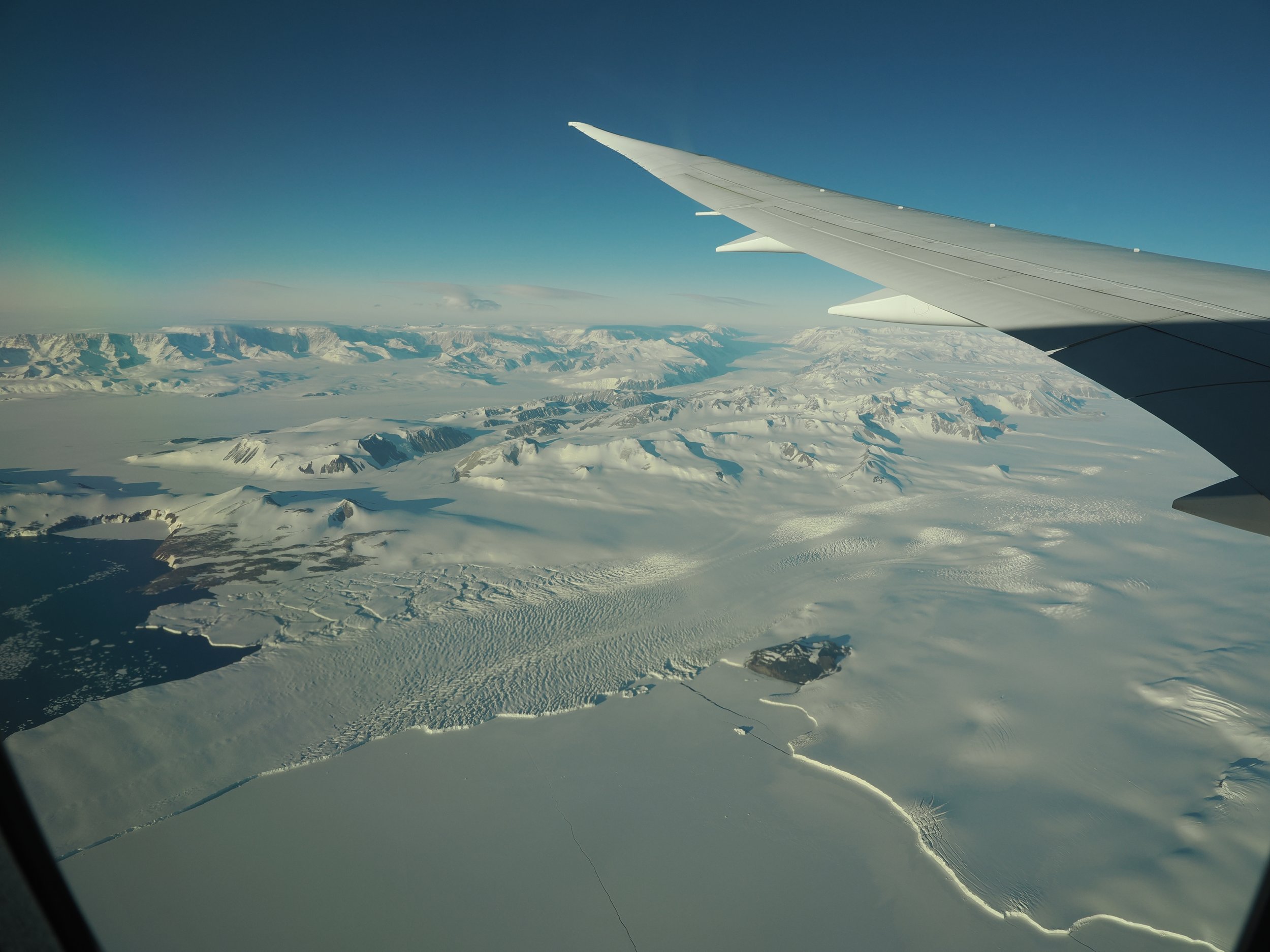 Nathan Bindoff Antarctica Flight NYE 22 23P1010630.JPG