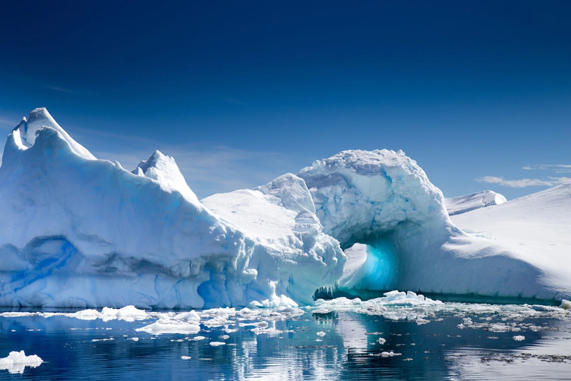 The Antarctic ice sheet is melting. And this is bad news for humanity