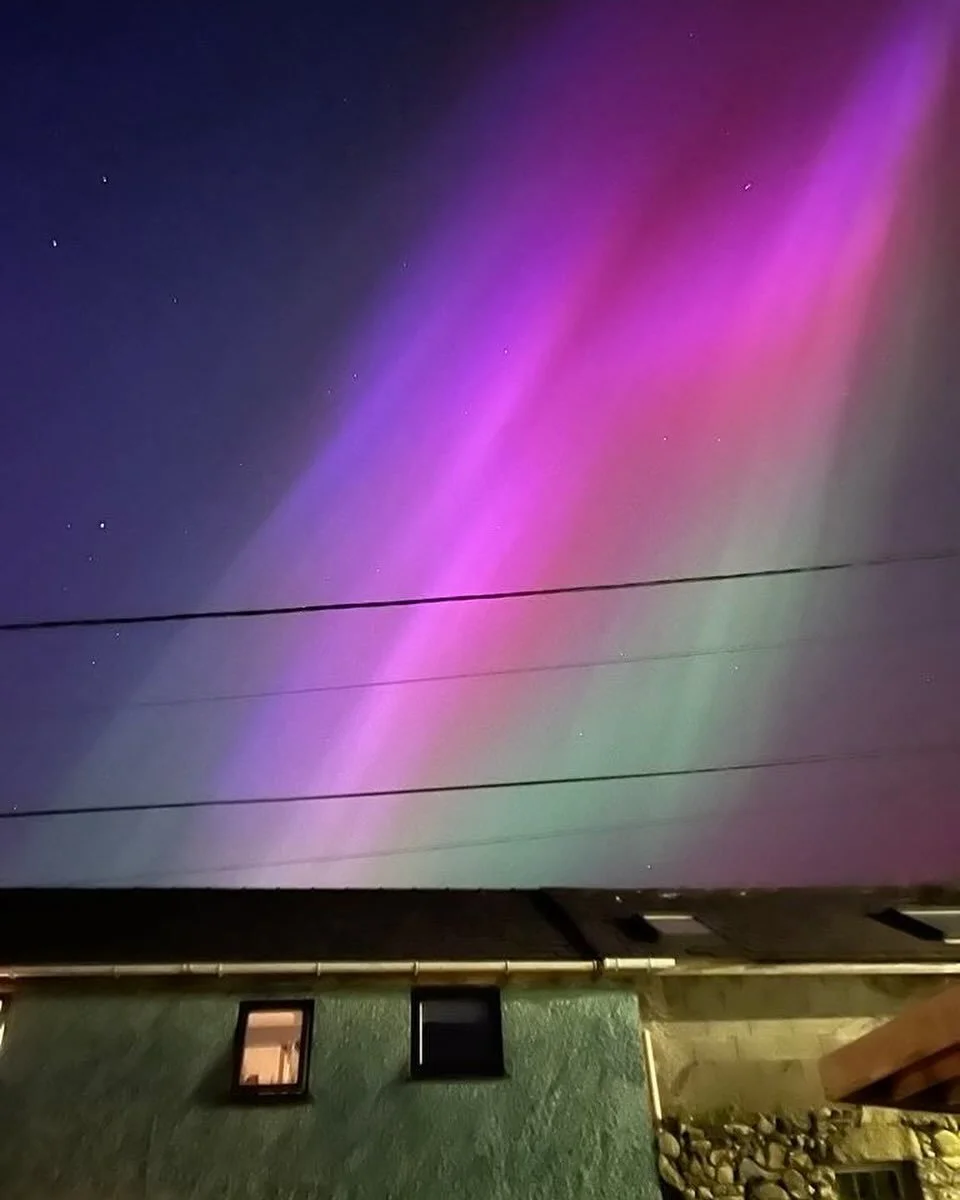 The sky above our house tonight #nofilter #aurora #auroraborealis #northwales