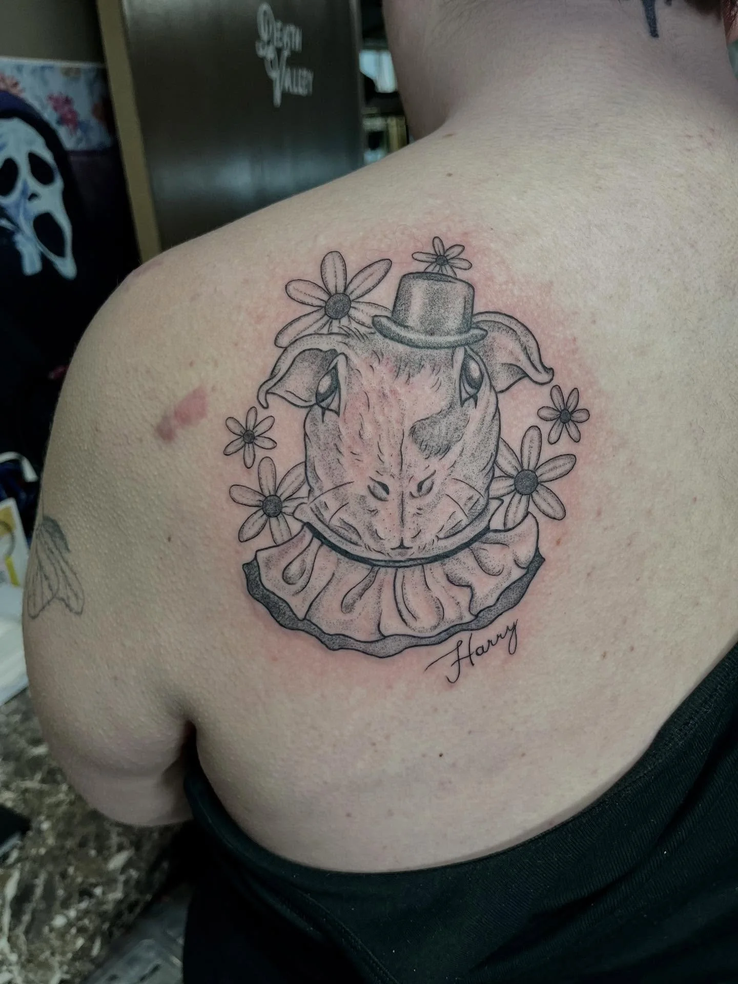 We dressed my client&rsquo;s guinea pig as Art the Clown! 🤡 
Would love to do more pet portraits like this! 
Books are open for Jan -March 2026. 📖
-
-
-
#buffalony #buffalotattooshop #arttheclown #terrifier #guineapig #horrorfan #artist #tattooarti