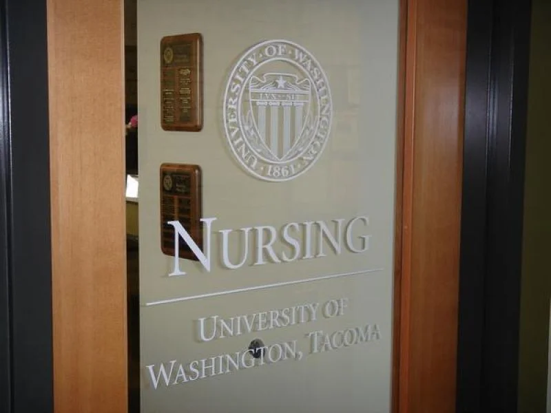 3M white vinyl - UW Tacoma,Wa