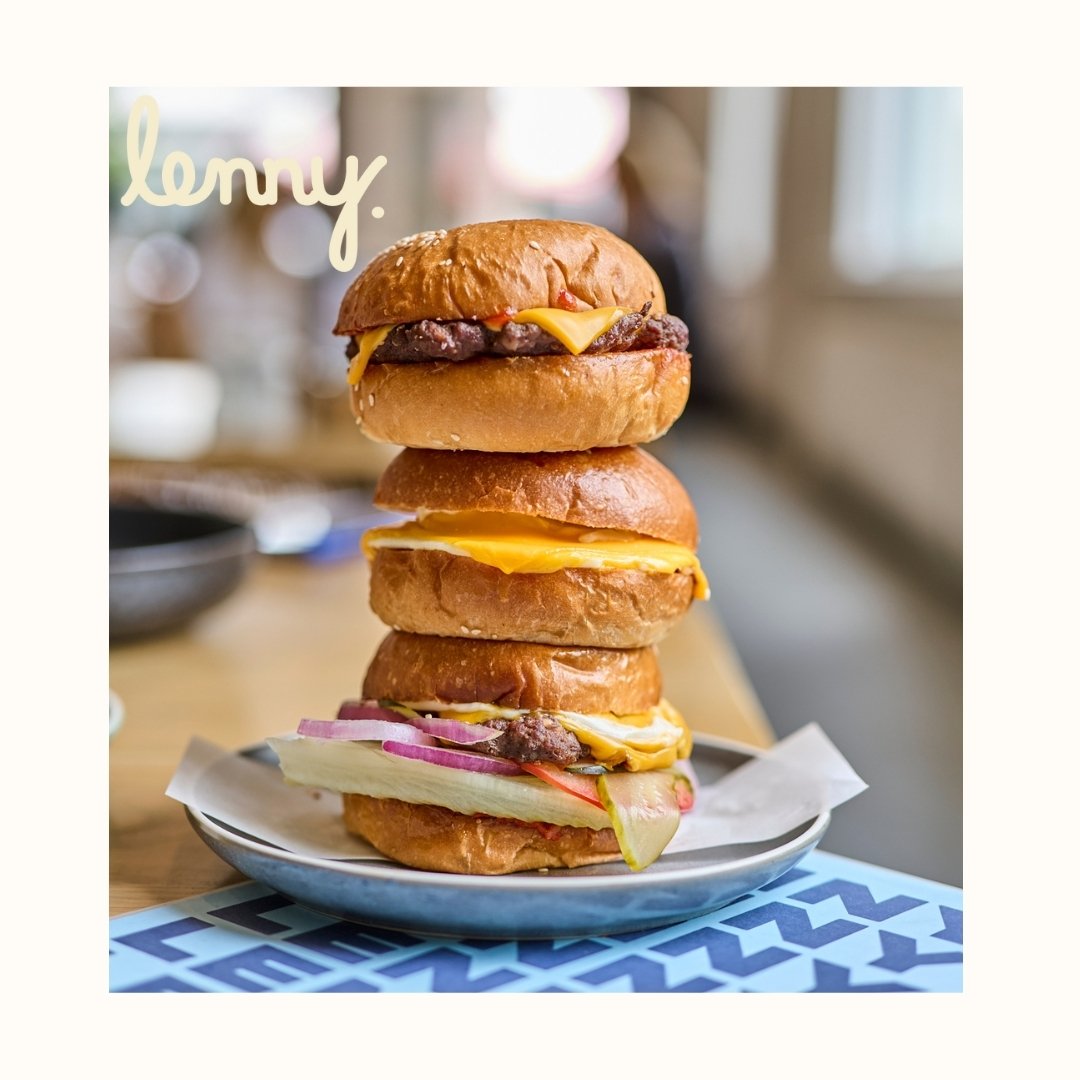 🍔Calling all burger lovers!🍔 &quot;What's your burger style?&quot; 🤷&zwj;♀️
These stacked masterpieces at Lenny have us craving answers! Comment with your favourite burger style or tag a fellow foodie who craves burger perfection. 🙌
😍✨ #BurgerSt