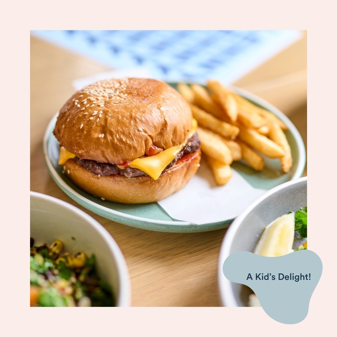 🍔🍟 Delight your little ones with our tasty Kids Burger and chips! 😄✨ Treat them to a perfectly sized combo that they'll love! 👧👦 #KidsBurger #LittleLennyDelights 
.​​​
.​​​​​​​​
.​​​​​​​​​​​​
#Lenny3206 #MelbourneCafes #AlbertParkCafes #Melbourn