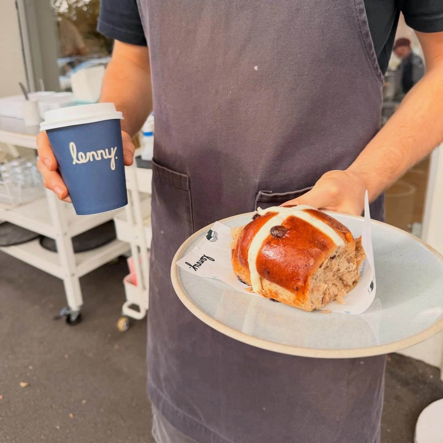 OPEN TODAY Good Friday ☕️
Fresh coffee + hot cross buns waiting for you 🤍

#melbcafes #melbournecoffee #hotcrossbuns #melbournecafe #albertpark
