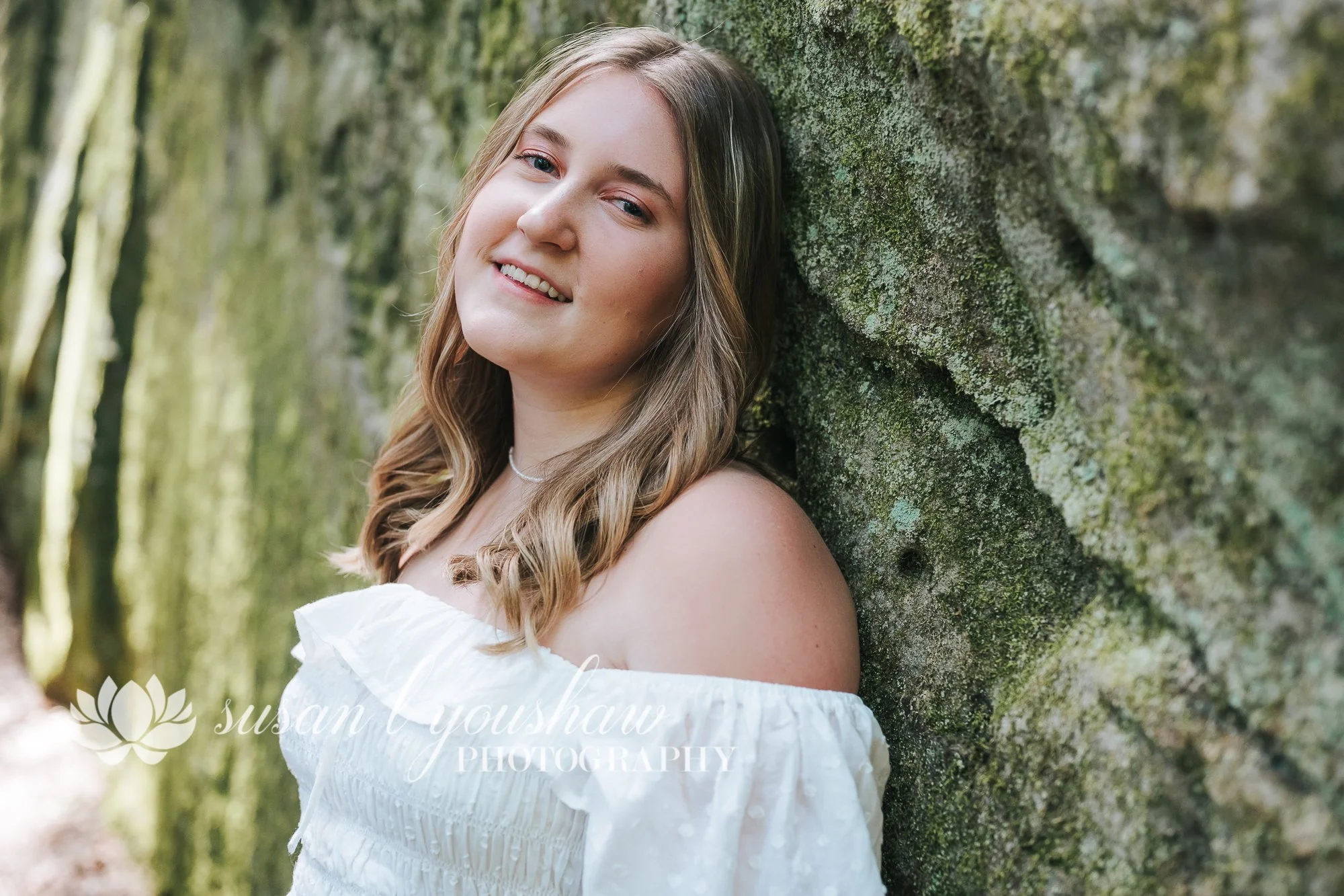 Senior Model Class of 2023 Bailey | Bilger's Rocks Senior Photos — SLY ...