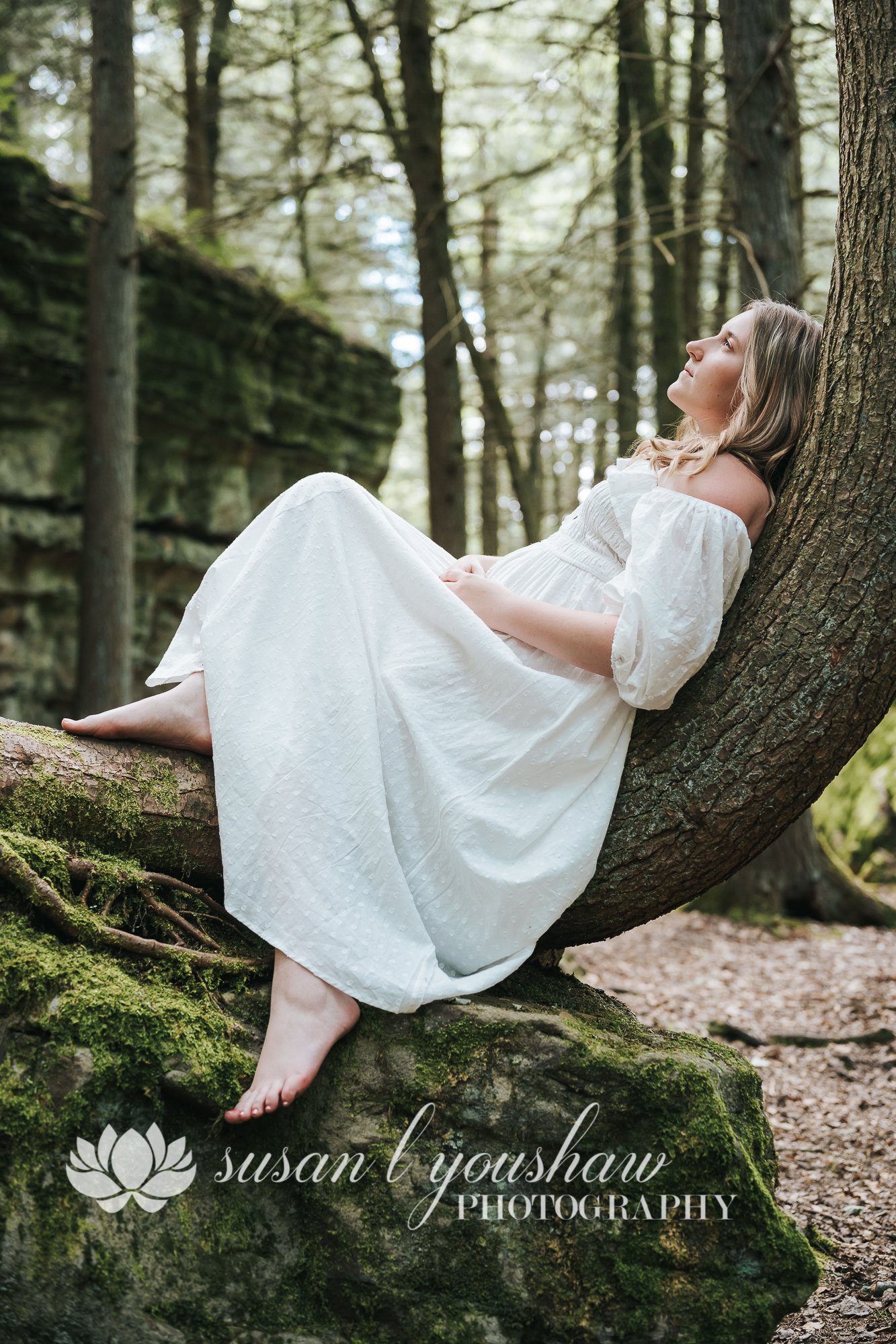 Senior Model Class of 2023 Bailey | Bilger's Rocks Senior Photos — SLY ...