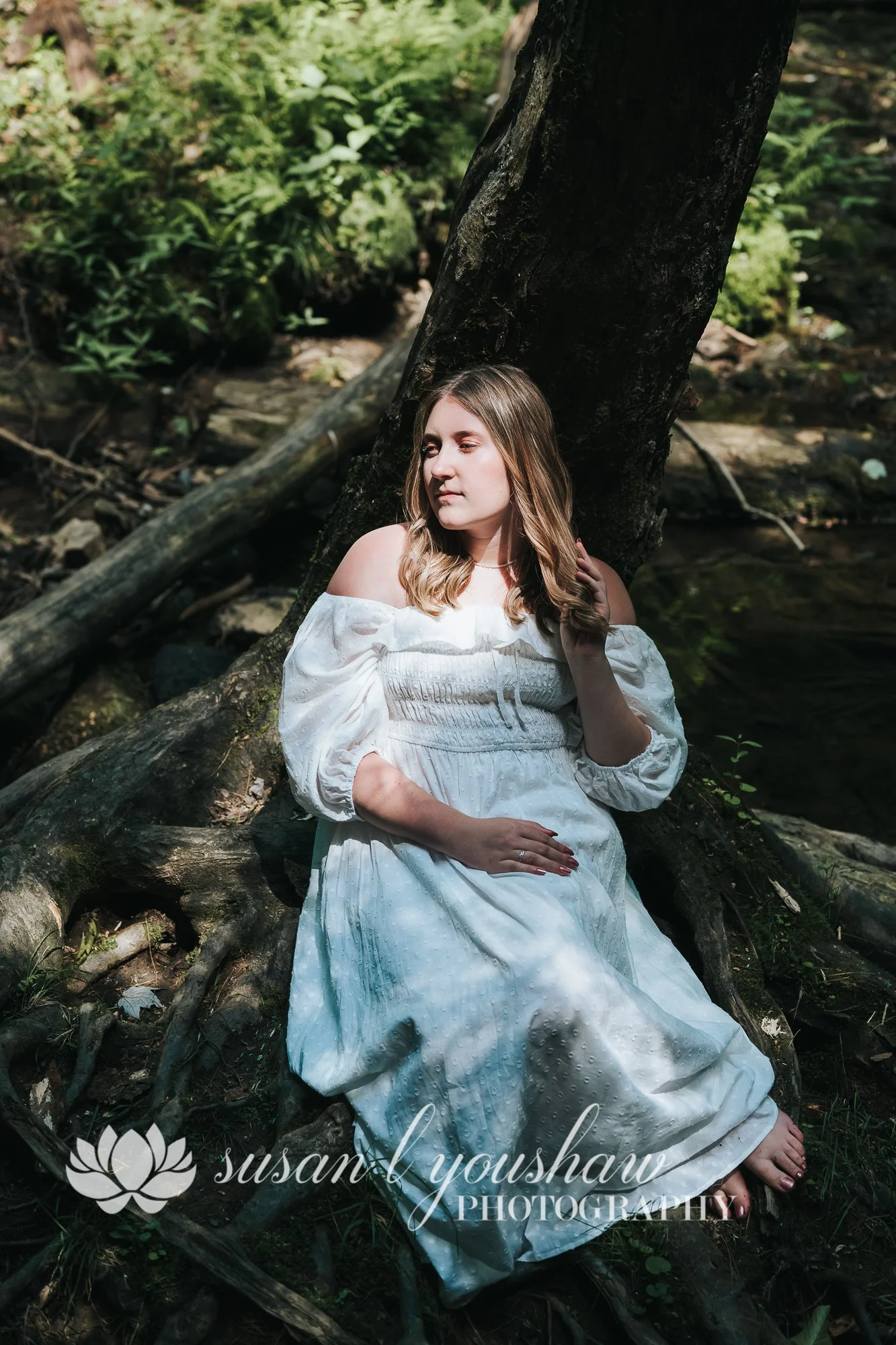 Senior Model Class of 2023 Bailey | Bilger's Rocks Senior Photos — SLY ...