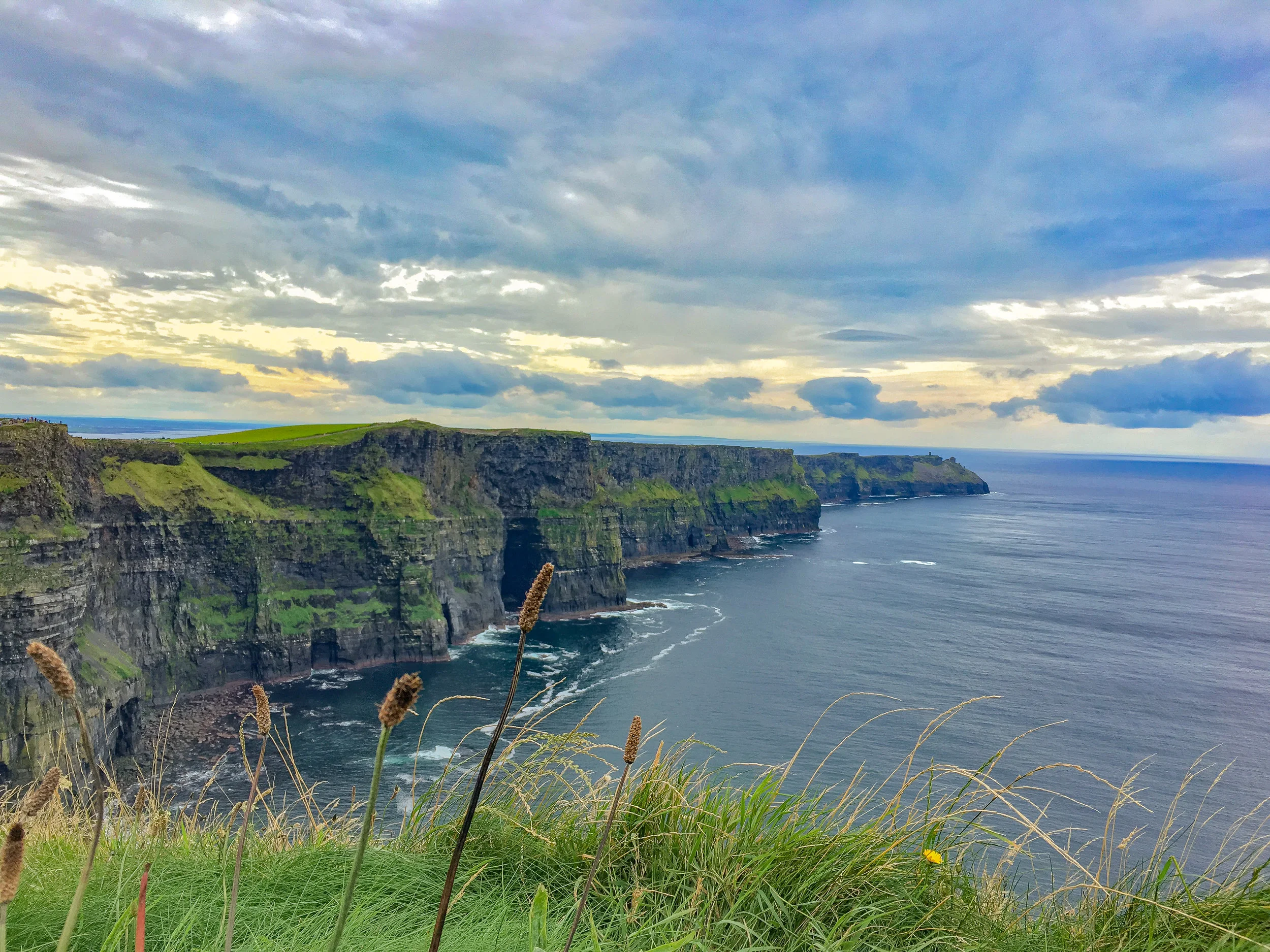 Top 5 Reasons to Visit Ireland 