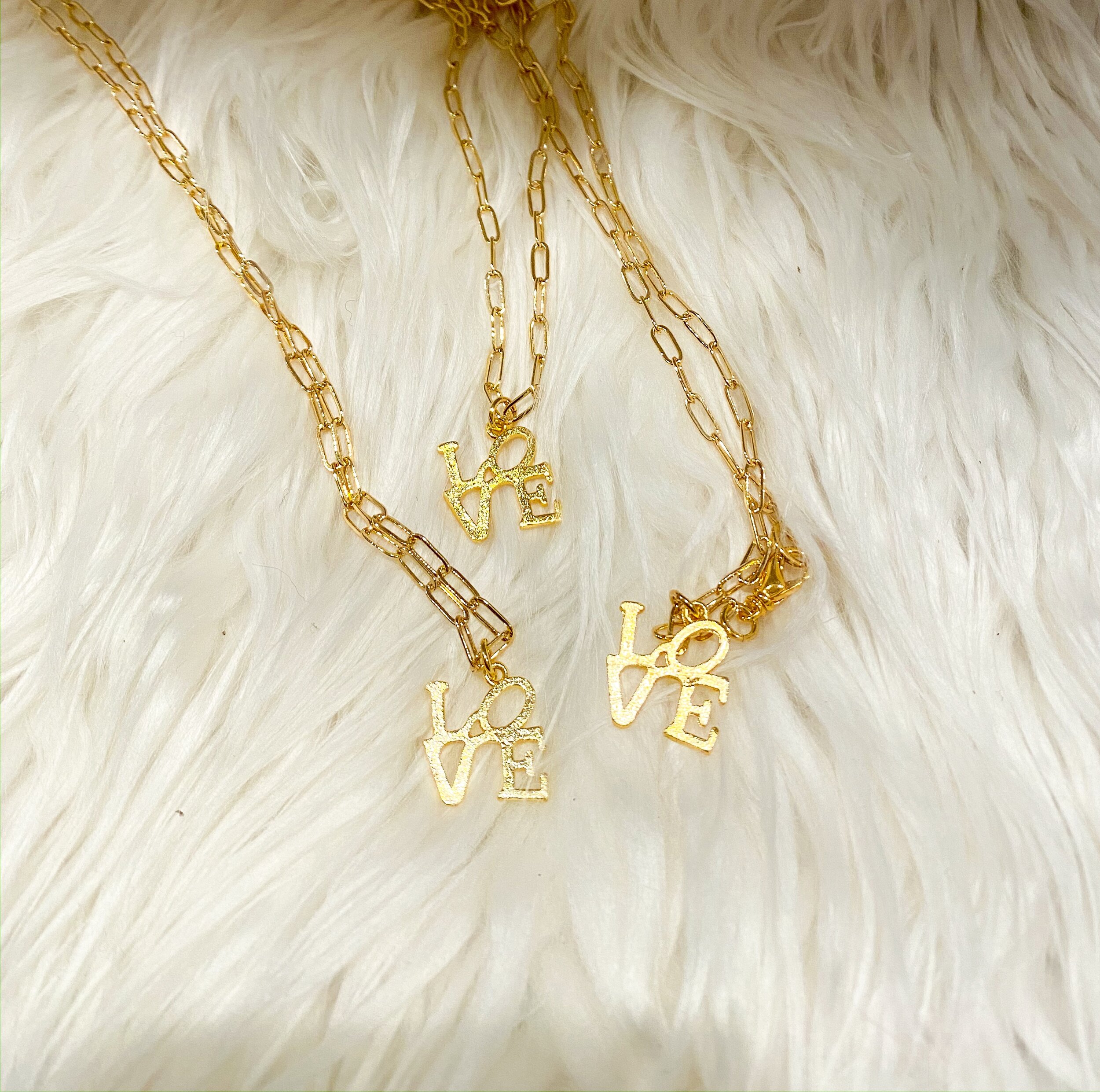 LOVE Necklace 