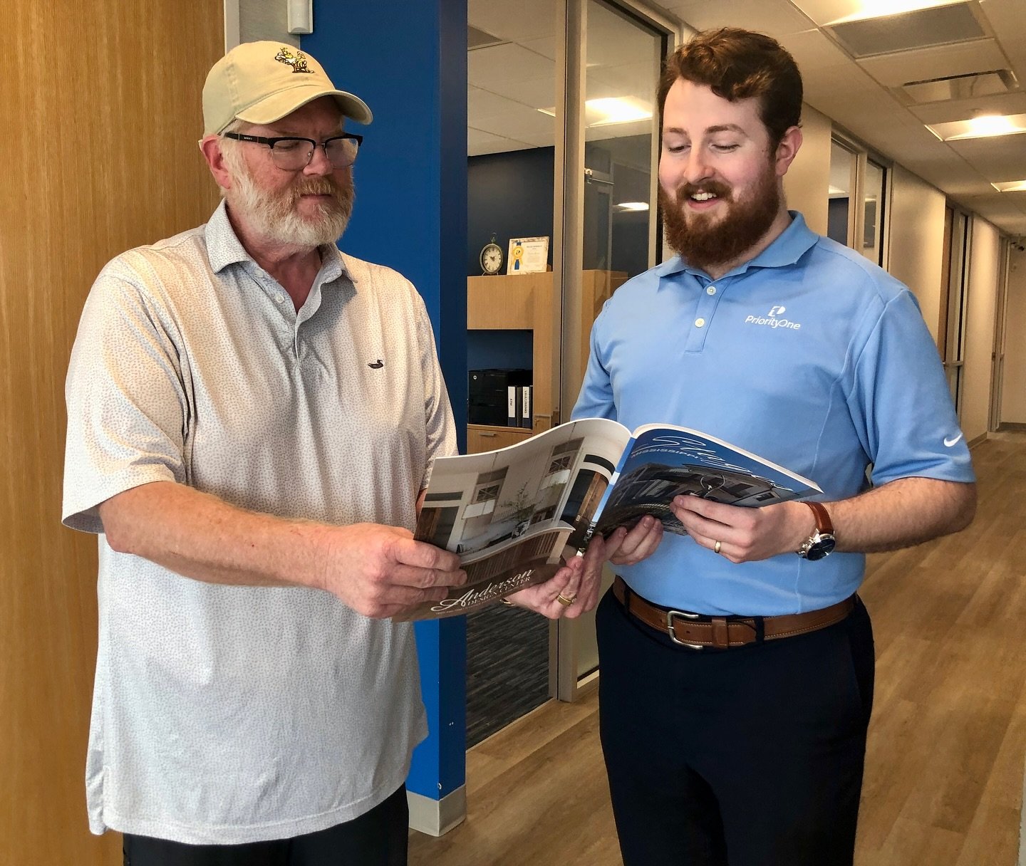 Meet Michael Mapp at PriorityOne Bank - Ridgeland branch, who works every day with local business people like Michael Wimberly. @priorityonebank 

Pick up a copy of Stages Mississippi while you&rsquo;re there and enjoy the beautiful Summer issue. 

S