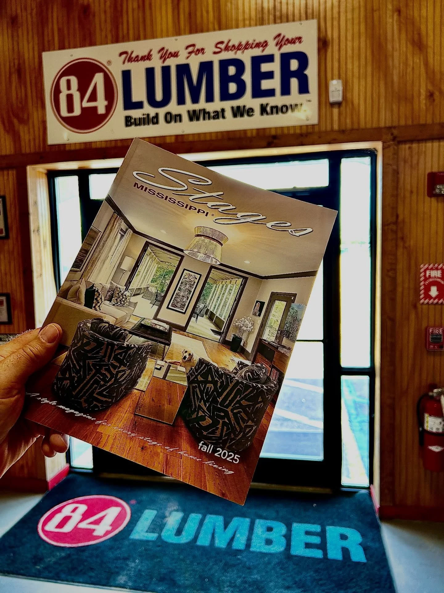 We delivered the Fall 2025 issue to 84 Lumber Company in Canton, MS. 

STOP in to pick up a copy!

Stages Mississippi 

#stagems