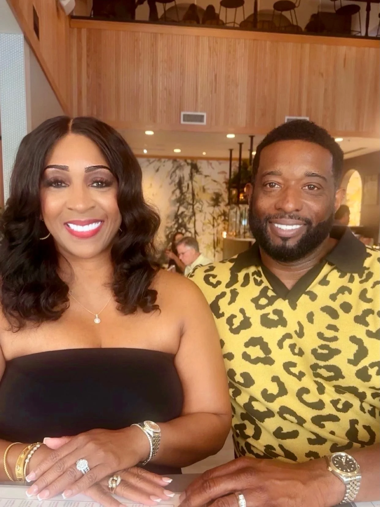 FEATURE HOME | Winter 2025/2026 ✨

Vince and Kenya Hulitt of TM ONEAL HOMES, LLC are both the homeowners and builders of the home that we featured in our Winter 2025/2026 issue. Located in Reunion in Madison, Mississippi, this stunning home showcases