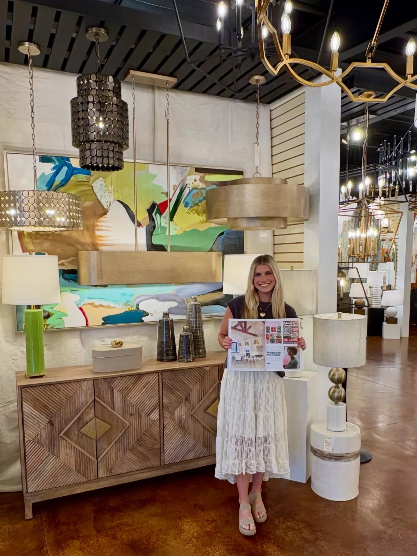 McCall James at Magnolia Lighting Inc. is showing off their ad in the Stages Mississippi Spring 2026 issue. @magnolialighting 

If you haven't been to their showroom, you're in for a real treat.  It's so beautiful. 

Stages Mississippi 

#stagesms
