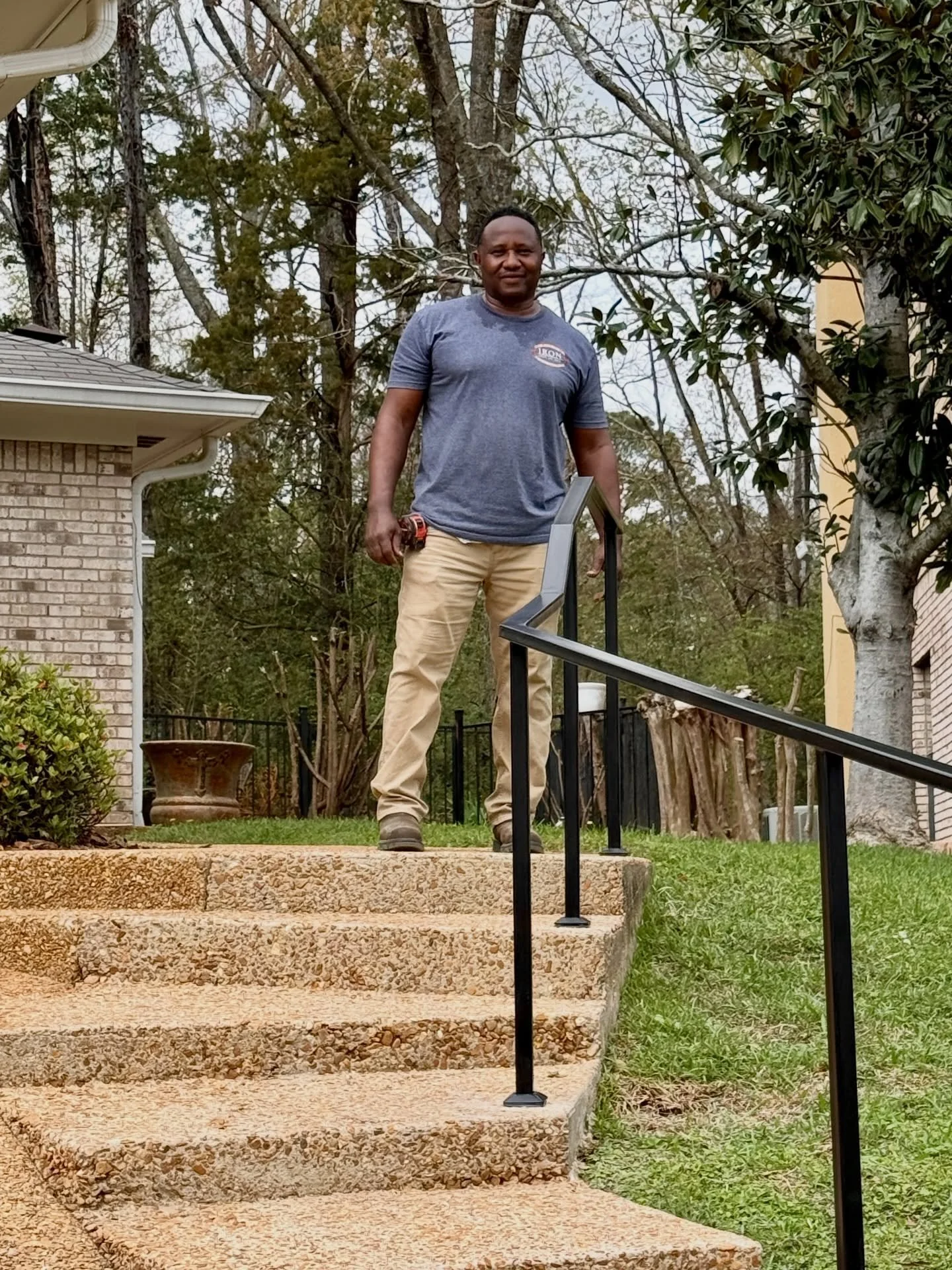 We love receiving photos from our readers &mdash; especially when they&rsquo;ve used one of our wonderful advertisers! 

This homeowner recently had a handrail installed by Oliver's Ornamental Iron and couldn&rsquo;t be happier with the results. She 