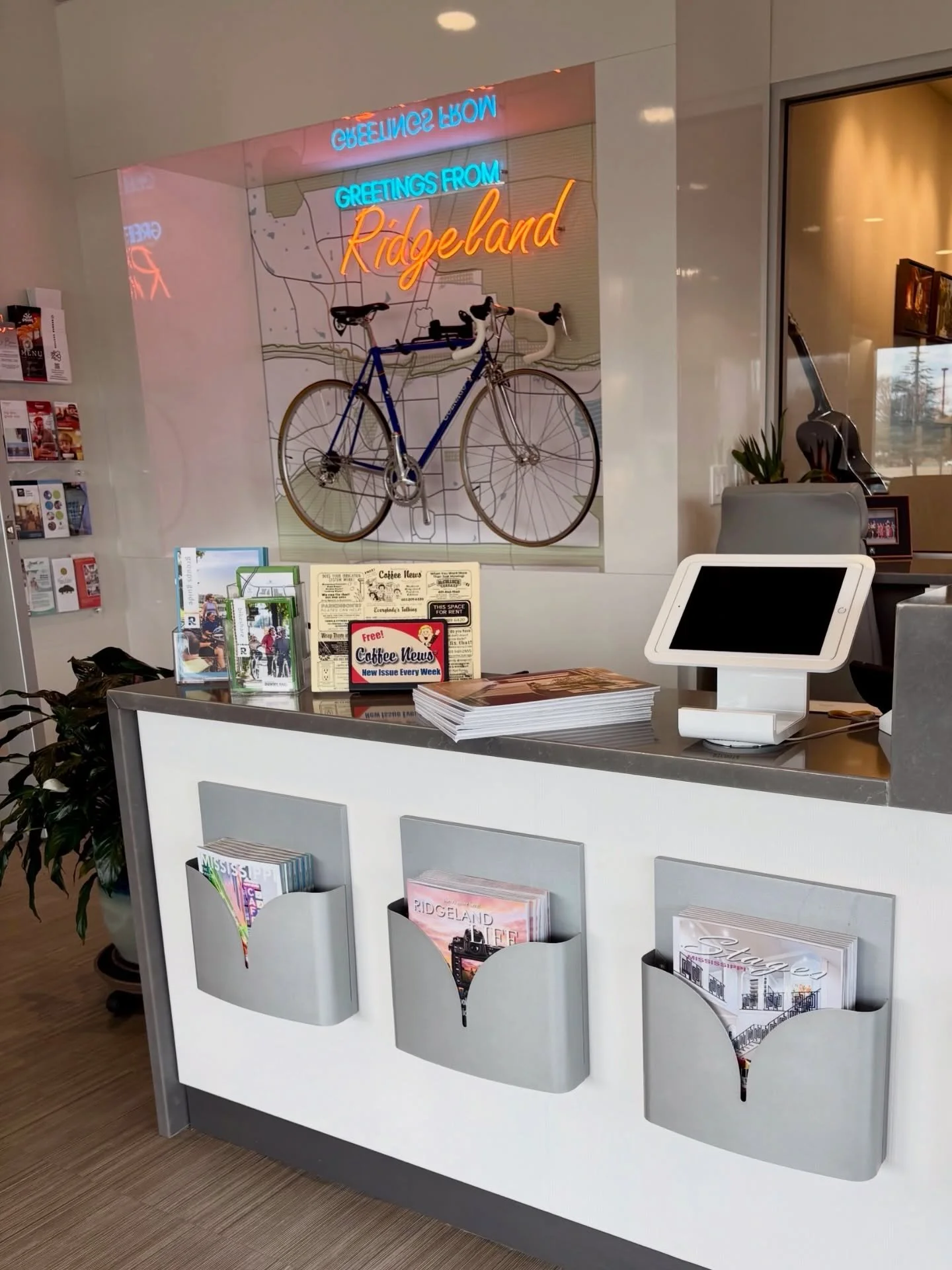 Welcome to Ridgeland!

Just north of Mississippi&rsquo;s capital city in Ridgeland, MS , you&rsquo;ll discover a vibrant destination known for fine dining, outdoor adventure, and rich Southern art and culture. For 125 years, Ridgeland has welcomed vi