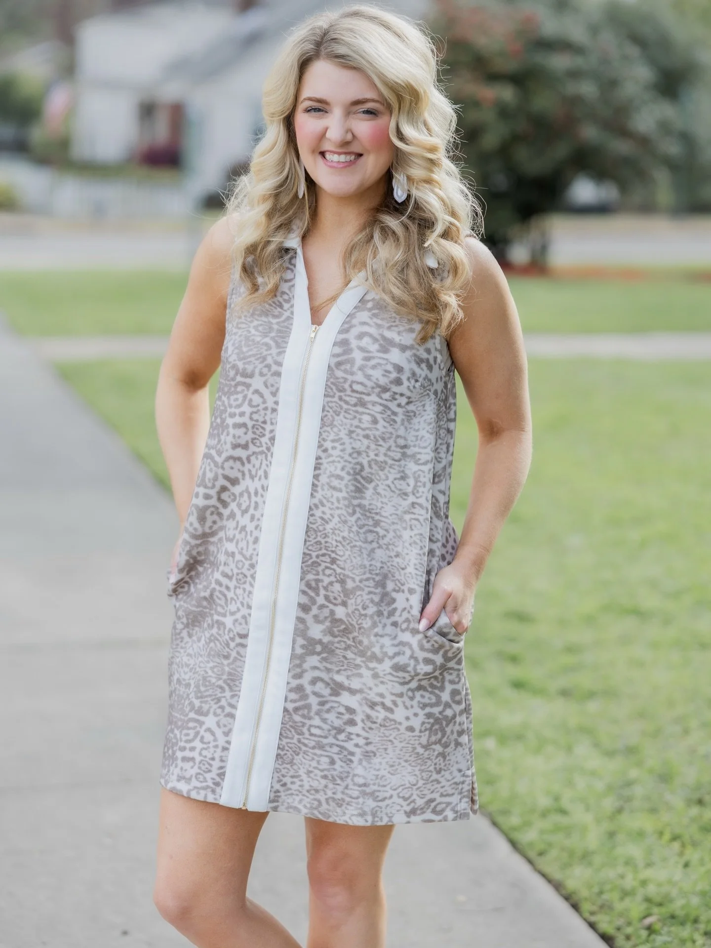 𝑰𝒔𝒏'𝒕 𝒔𝒉𝒆 𝒍𝒐𝒗𝒆𝒍𝒚....

Lovely LLC  in Clinton, Mississippi has some adorable spring dresses right now!  @shop_lovely_vip 

Fresh florals, soft colors, effortless charm, and the prettiest dresses for every spring event on your calendar. Fr
