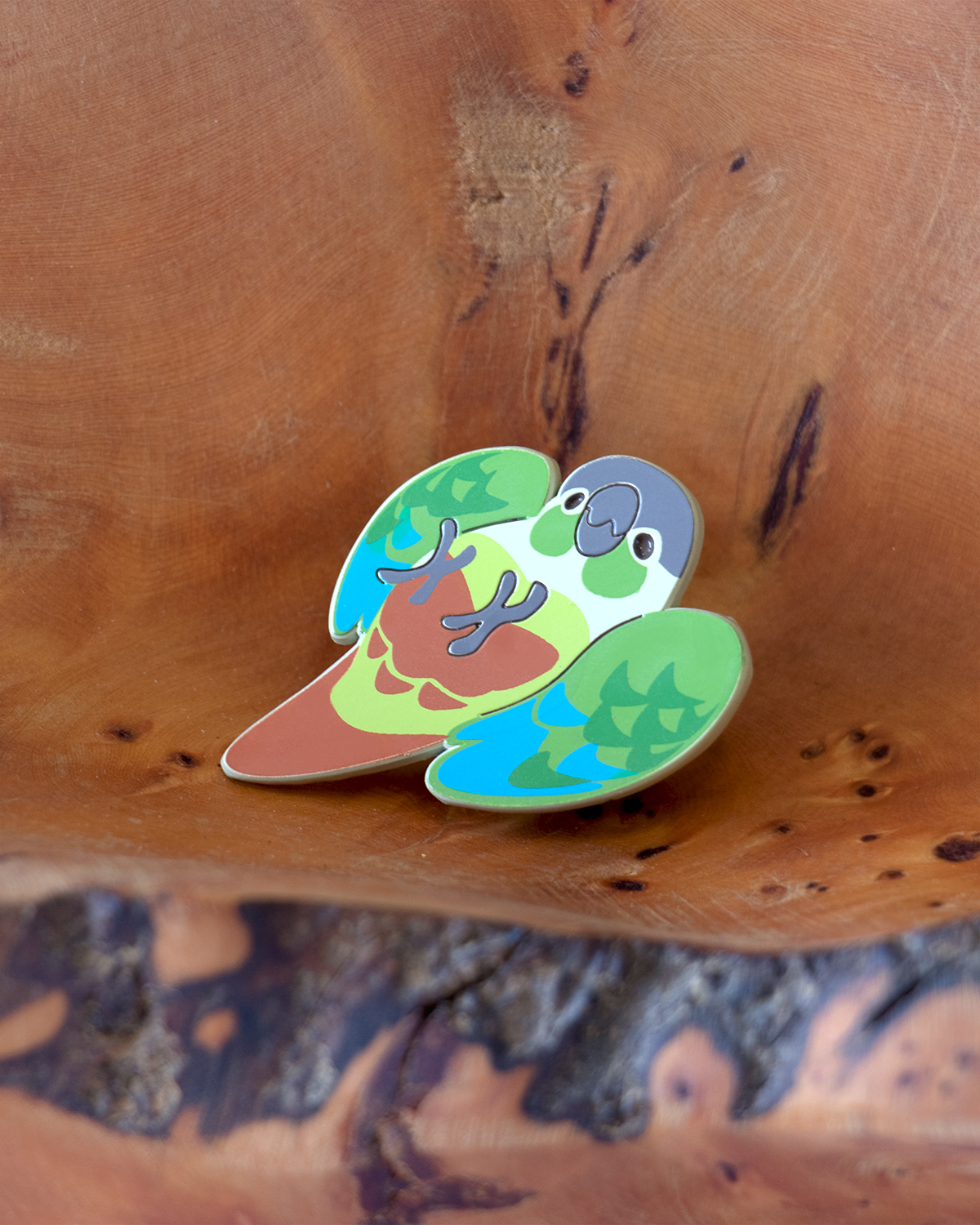 conure dyed enamel pin