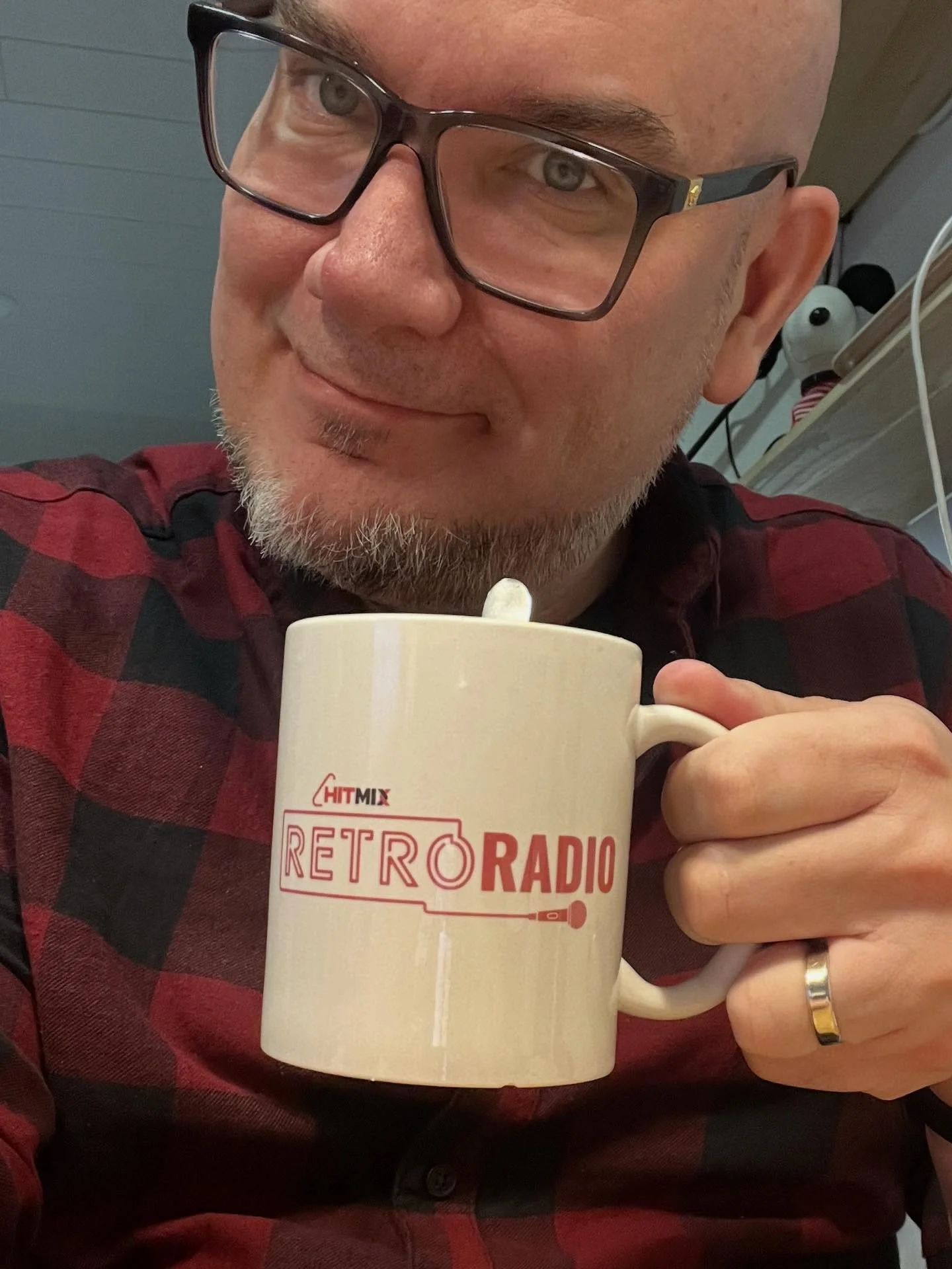 Iltatee asianmukaisesta kupista!
#deejiitony #retroradio #hitmix