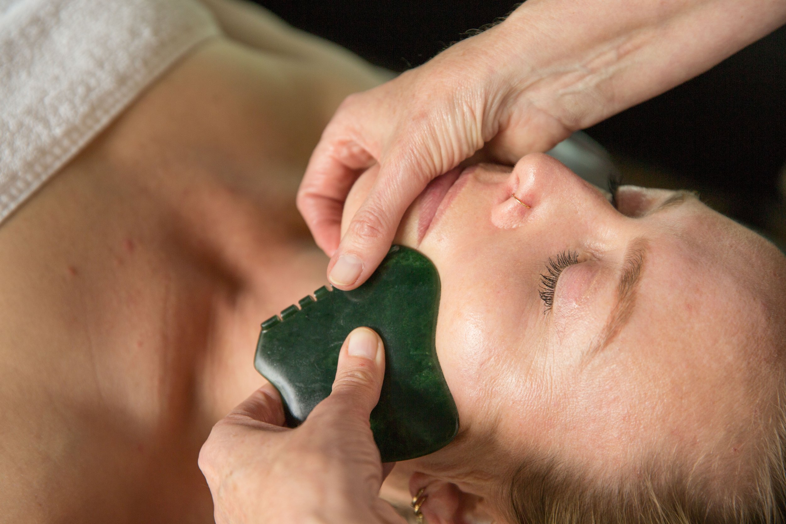 MO+ Tracy Limbrick Gua Sha Facial Bondi.jpg