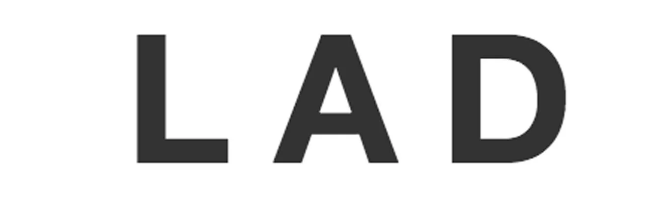 L A D 