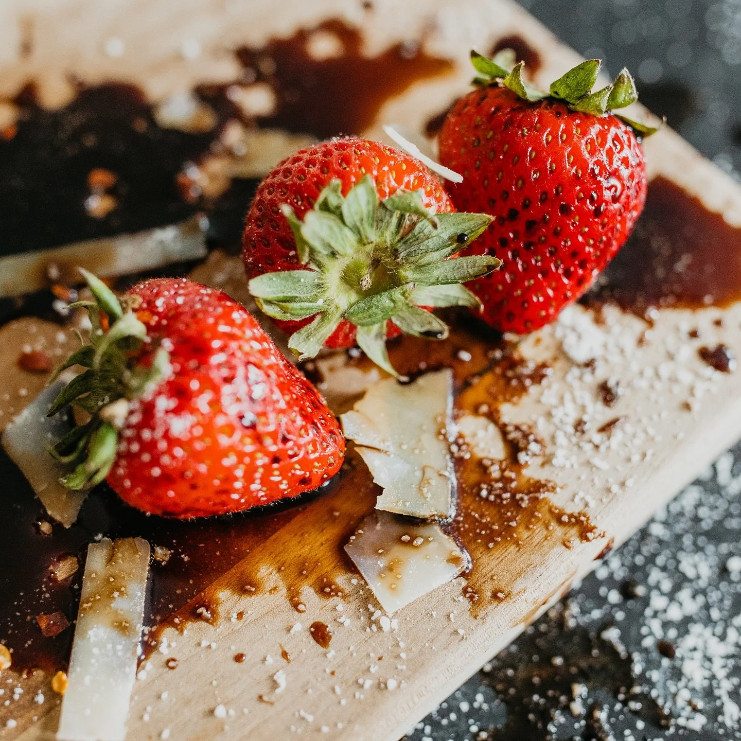 She&rsquo;s baaaaack! Fan favorite strawberry balsamic pizza all month long!