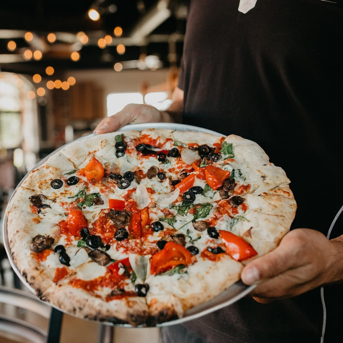 One veggie pizza if you please 😍