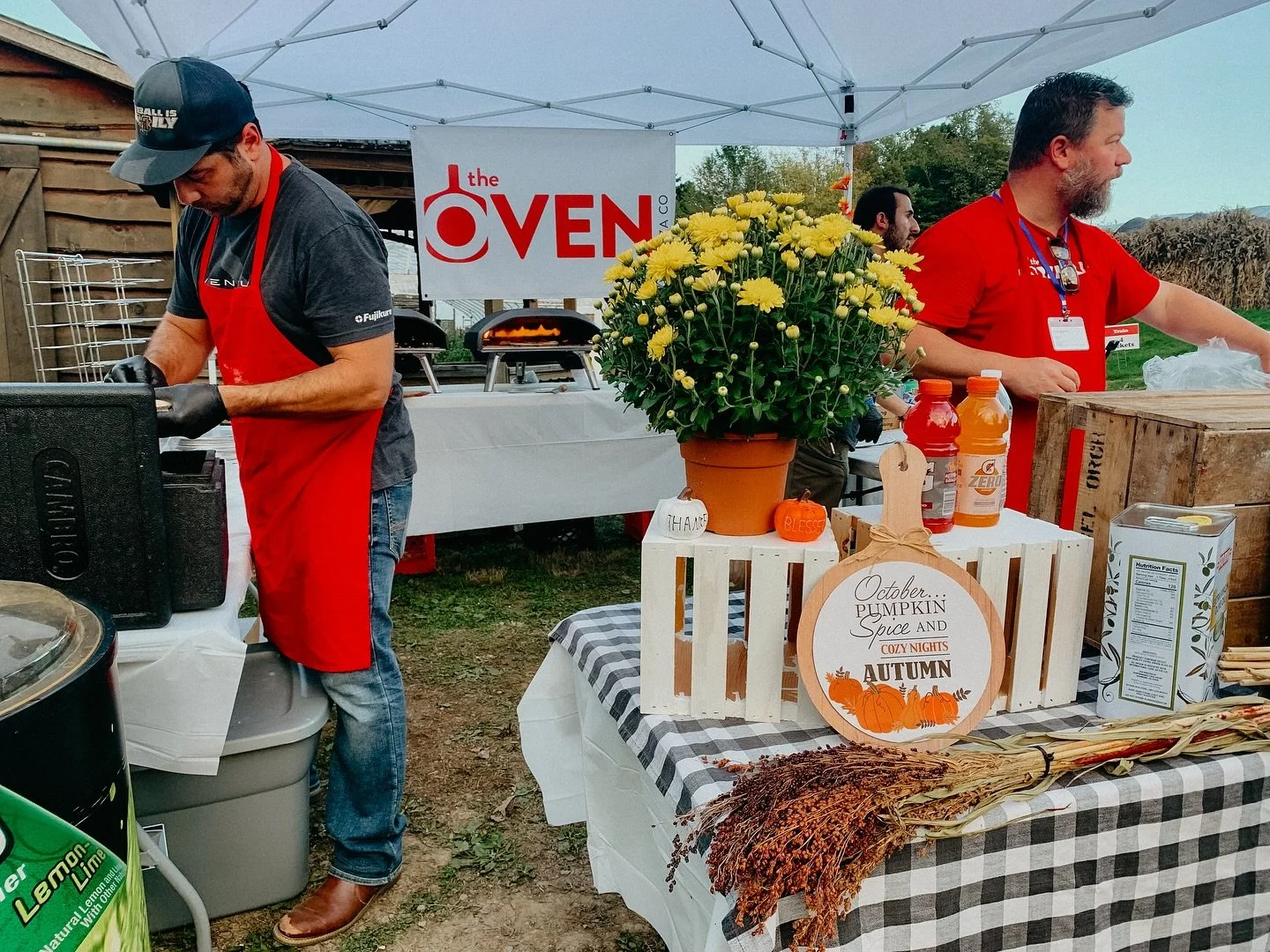 We are working hard at @soergelorchards to get you that perfect cheesy taste of fall this weekend!

Come by and say hi!
 
And if you&rsquo;d prefer a more Laid back night join us at home on the patio for dinner and live music!