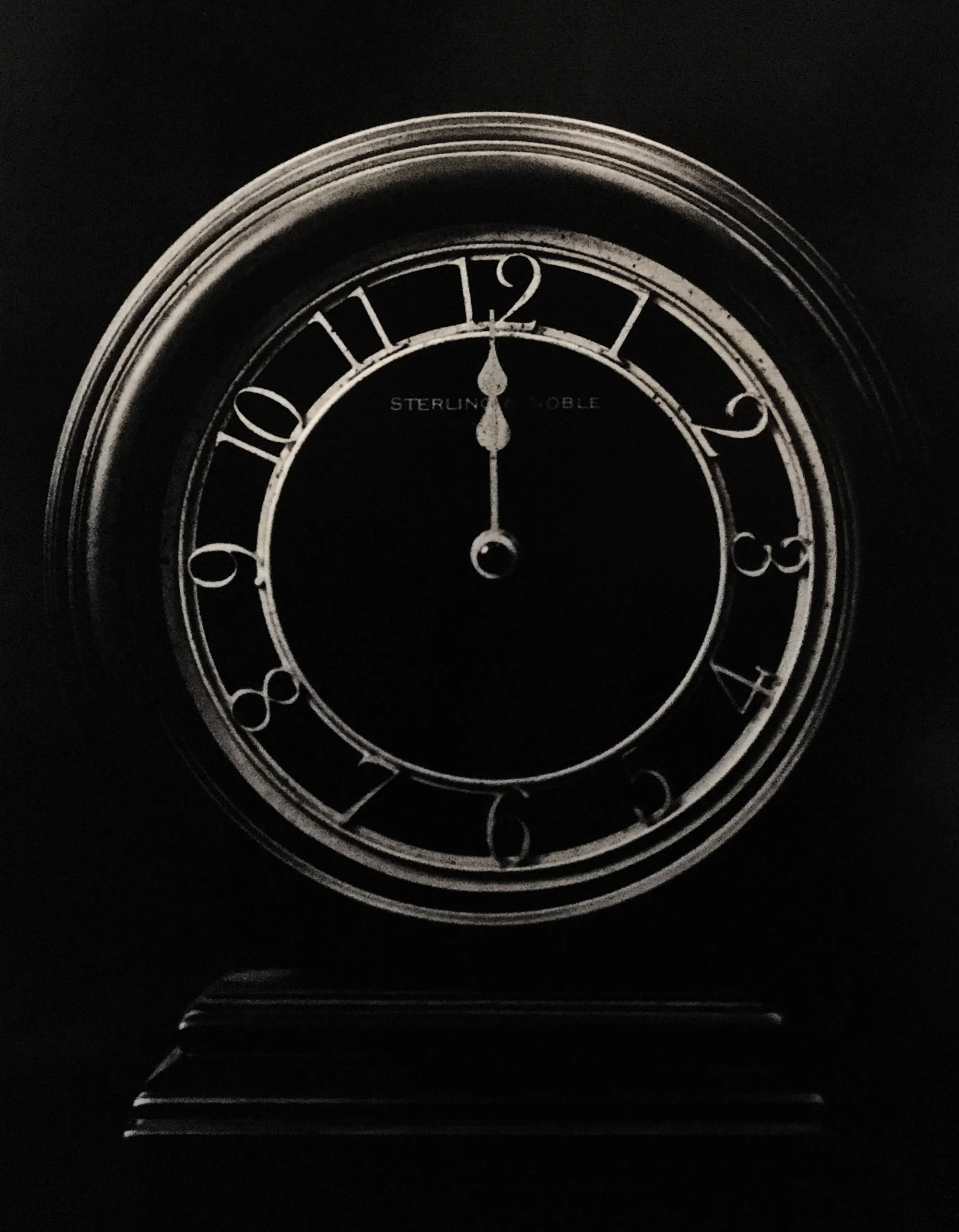 midnightclock.jpg