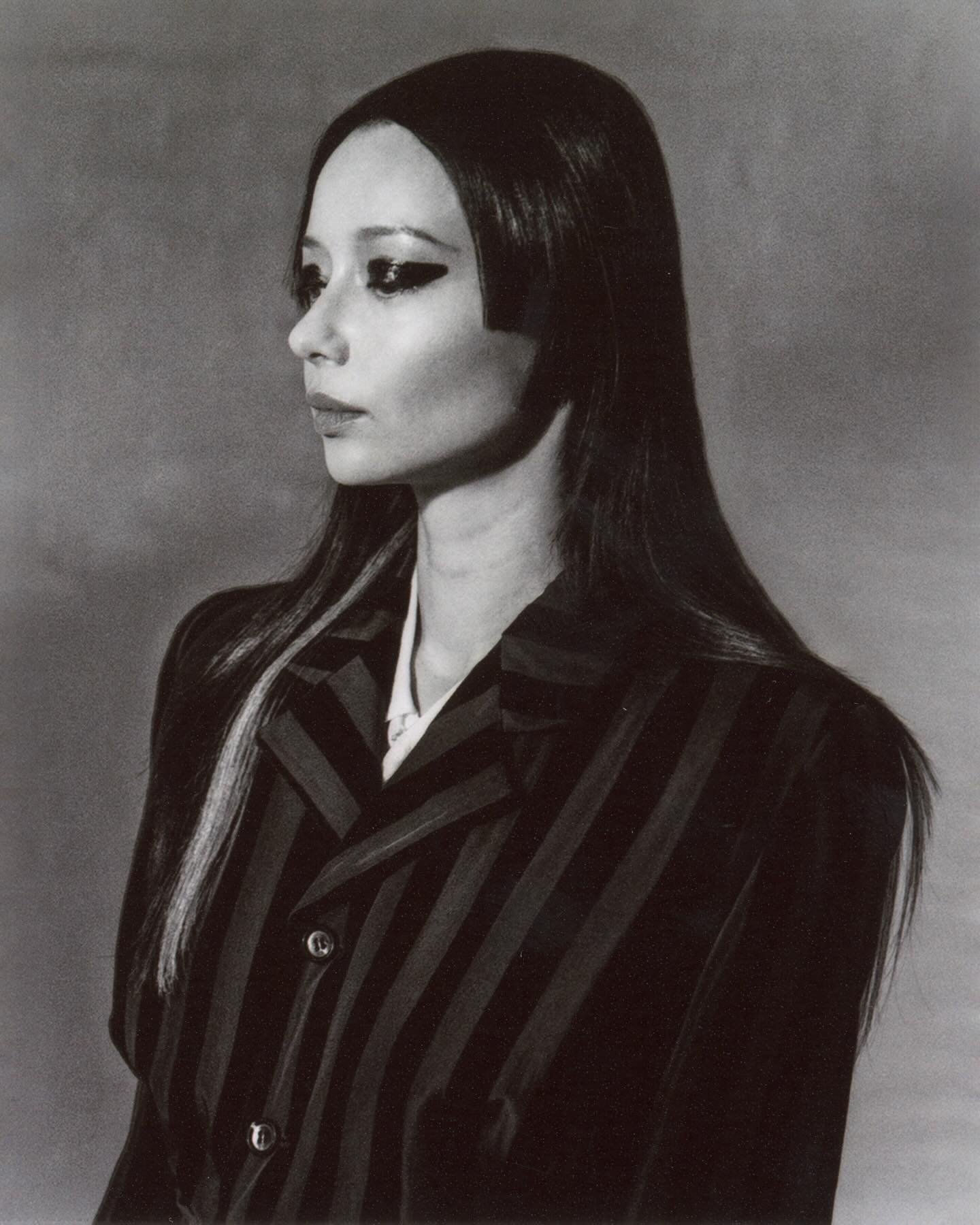 Greasy liner on @lucindachua for @aroarchive 

Photography by@director.of.doom
Styling by @iammattking
Hair by @keitakanohair
Make Up by @vivianemelomua

#archive #commesdesgarcons #editorialmakeup #editorialmakeupartist