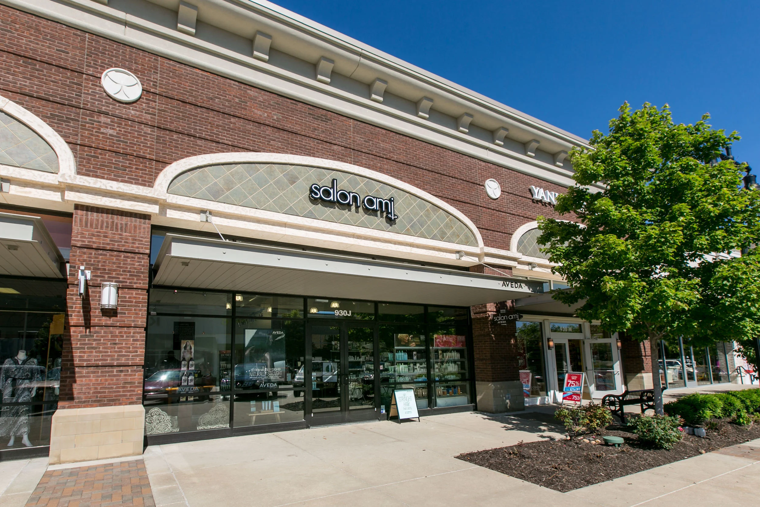 The facade of the new Salon Ami retail space