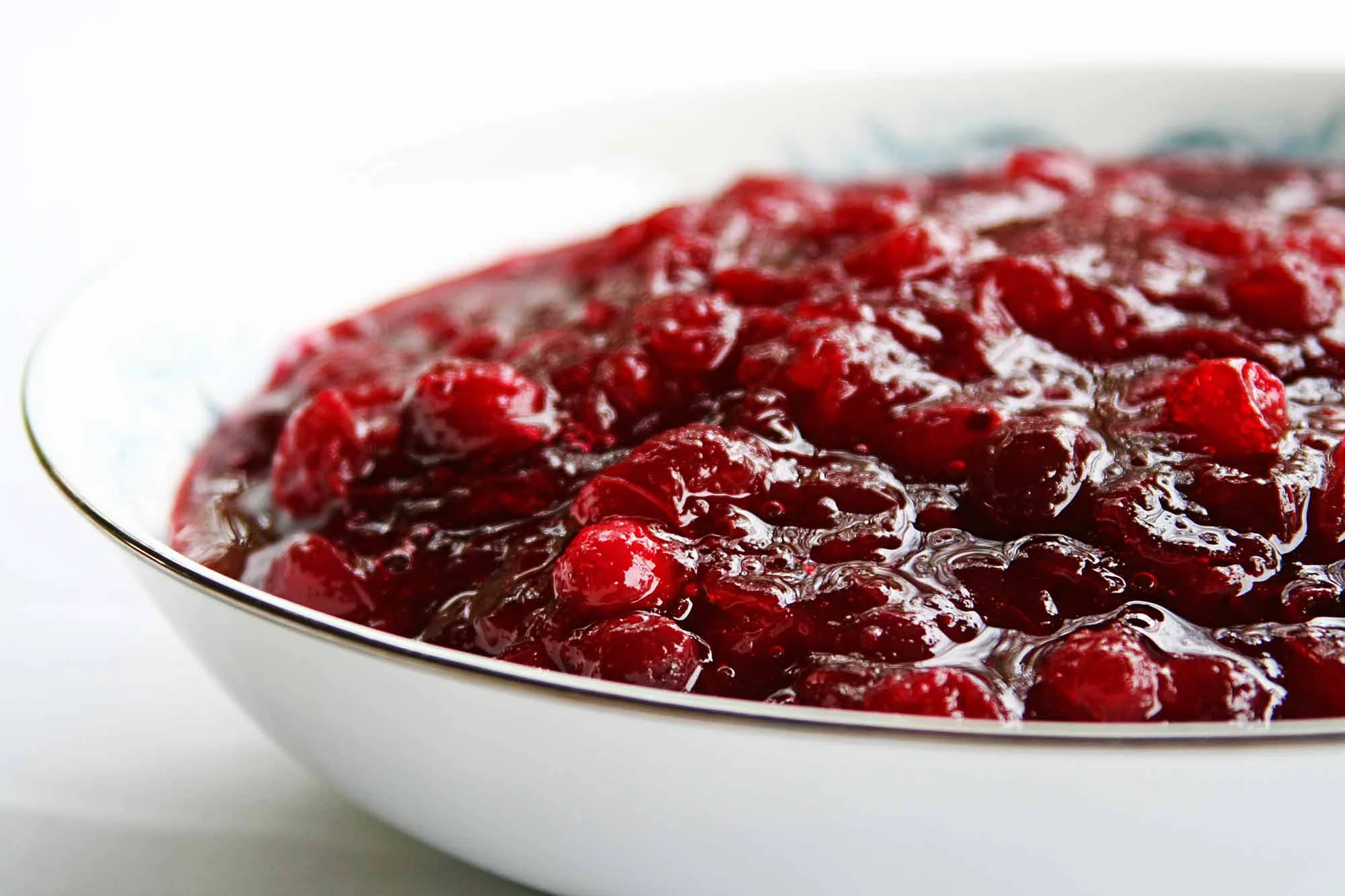cranberry-sauce-horiz-a-2000.jpg