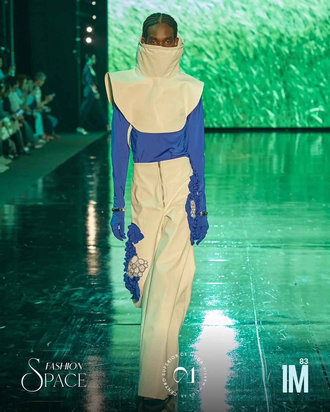 JONAH @jonah.kivell walking for @intermoda 

#pfm #pattifalconeragency #scoutmepfm