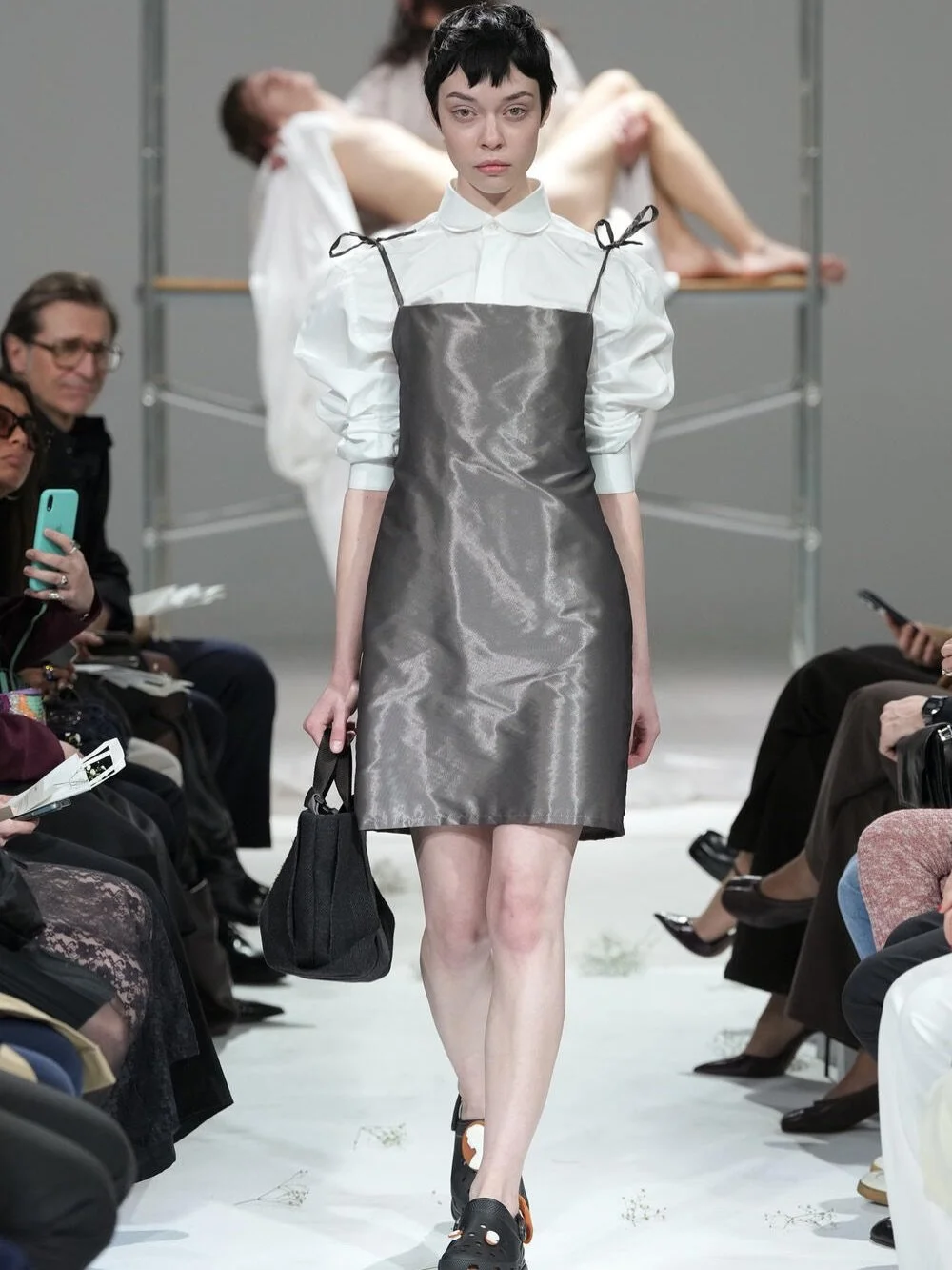 ALEXIS @alexisinjeans walking at #MFW for @casapreti

-

#pfm #pattifalconeragency #scoutmepfm #calgarymodel