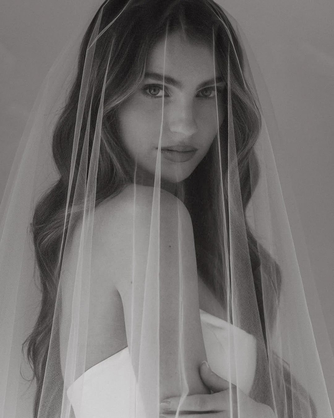 KATE @katejlawrence for @lovenotebride

photo @camryn.elizabeth.photo 
hair @isabelnayethair 
makeup @jessicakartistry 
florals @merakifioriwpg
content @brides.eyeview
gown @lovenotebride erkyperky
-

#pfm #pattifalconeragency #scoutmepfm #calgarymod