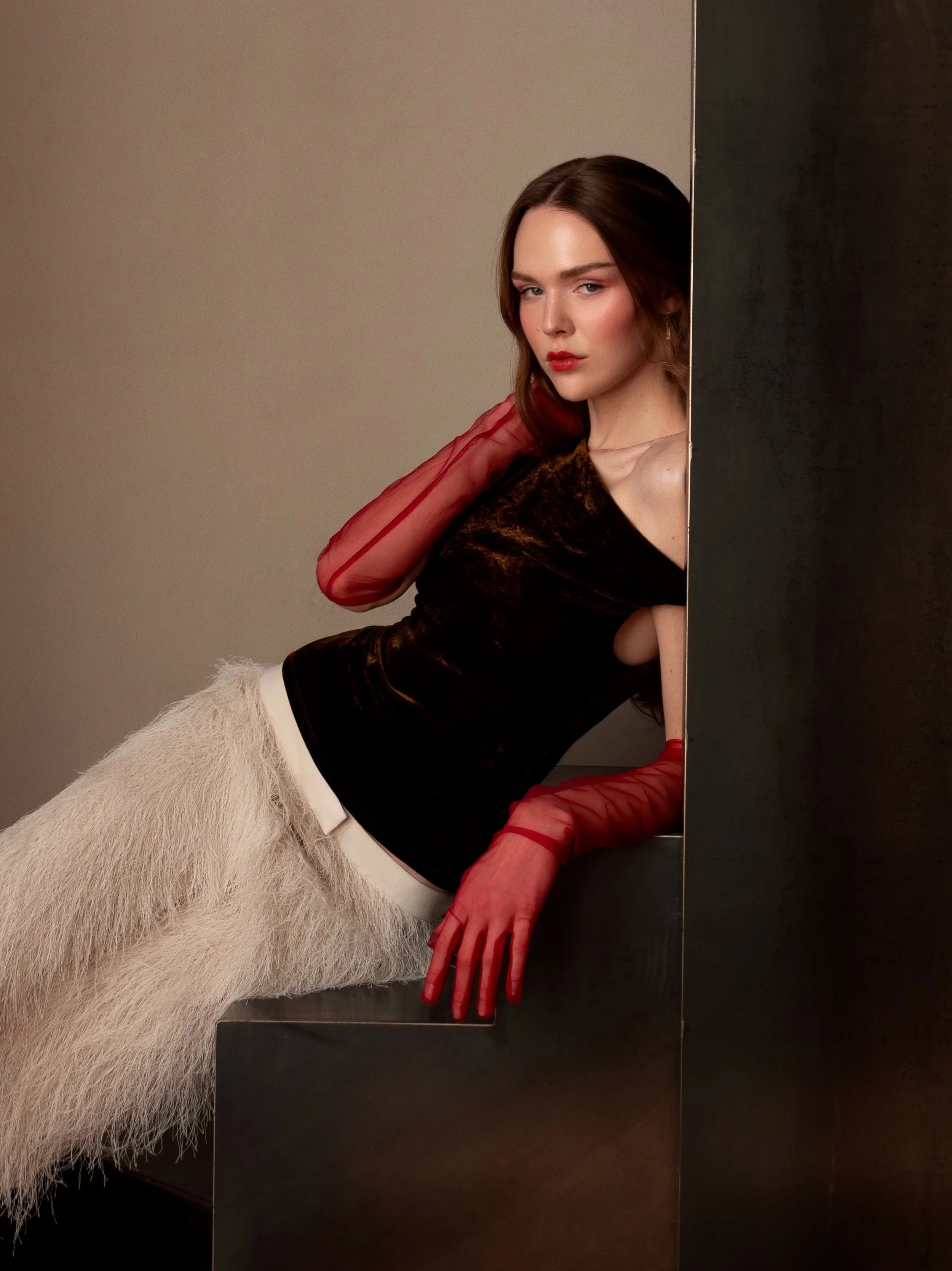 MADISON @maddy.mcclelland in stunning editorial by Alex Mart&iacute;nez

Published in @mobjournal
Photography &amp; direction by @theamfstudio
Styling by @silverselvest
Hair &amp; makeup by @carlacurione

－

#pfm #pattifalconeragency #scoutmepfm #cal